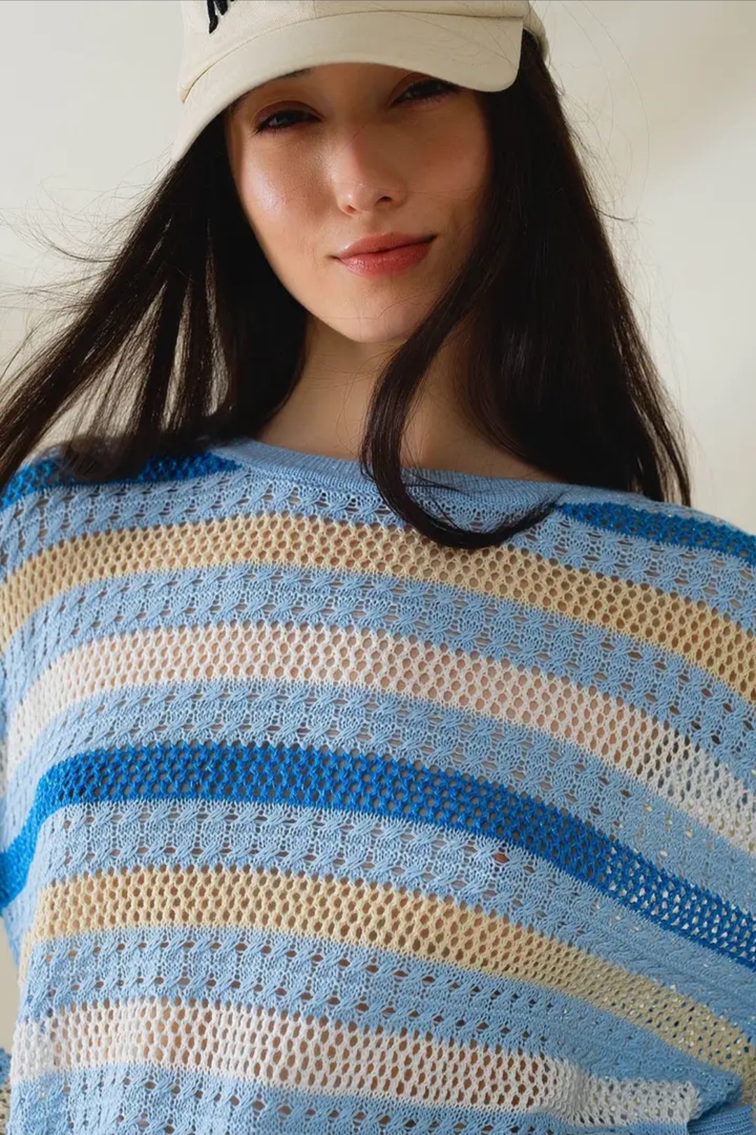 Pull tricoté à rayures pastel en crochet