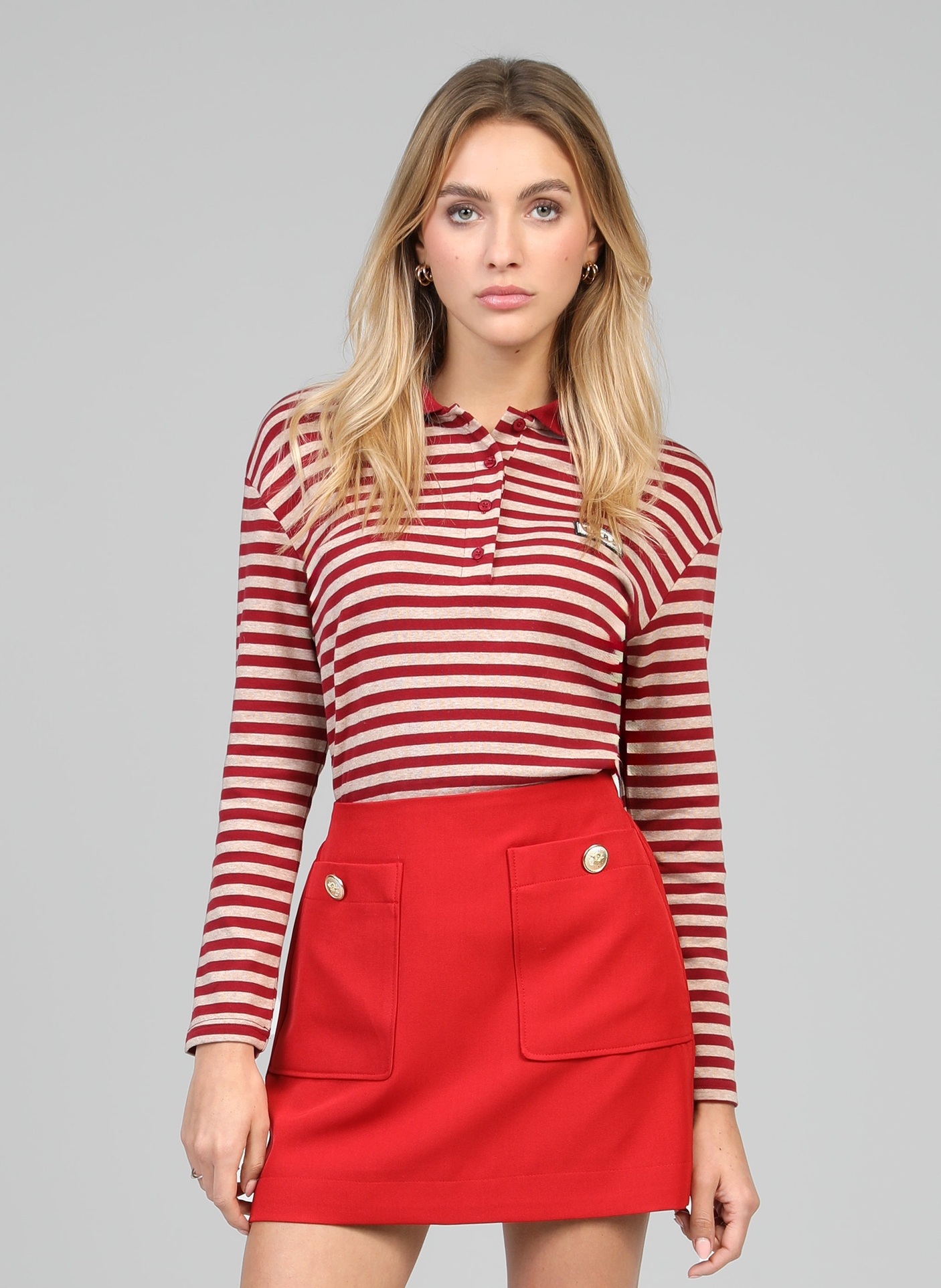 Le T-shirt manches longues cerise, rayé