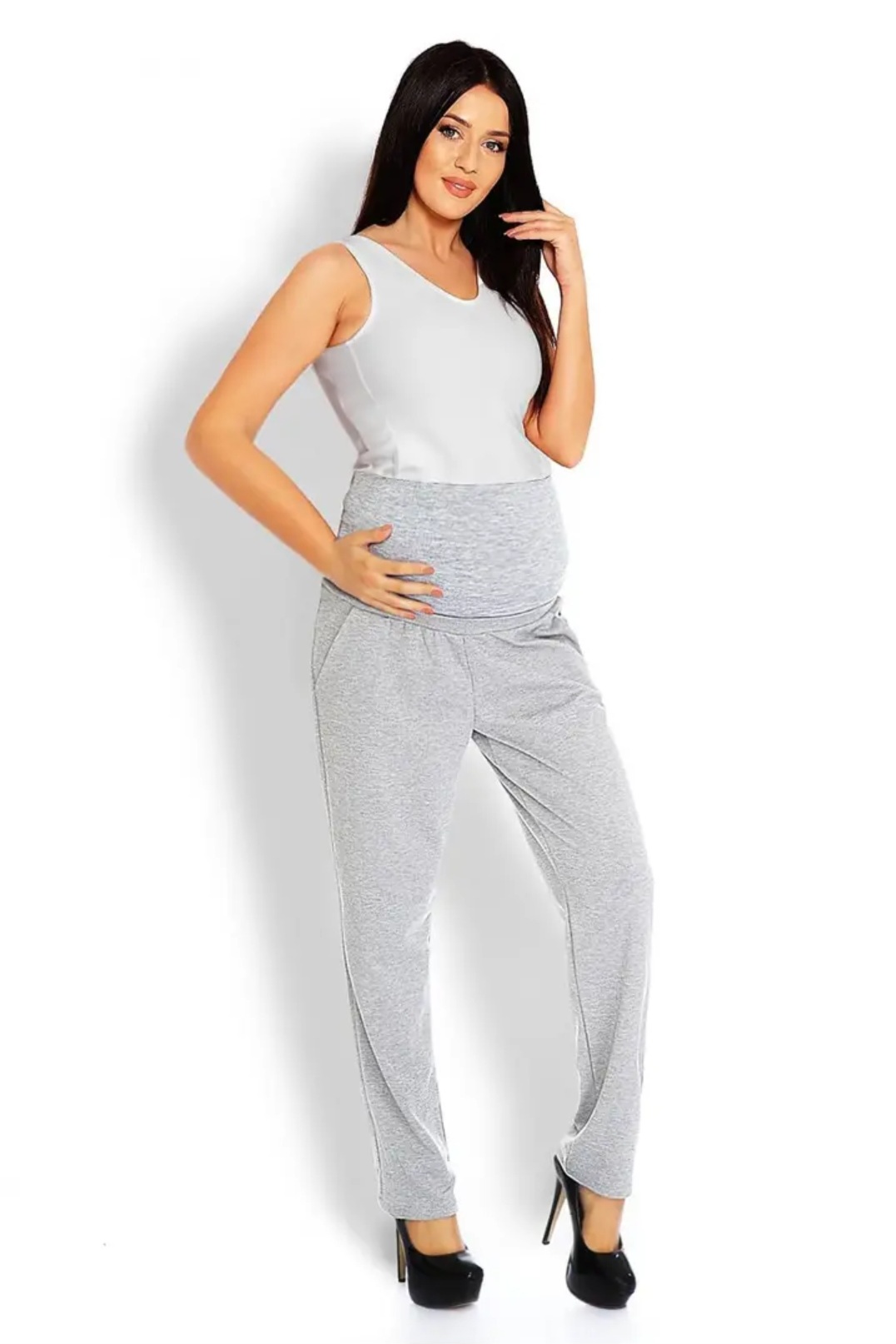 Le pantalon de maternité tendance