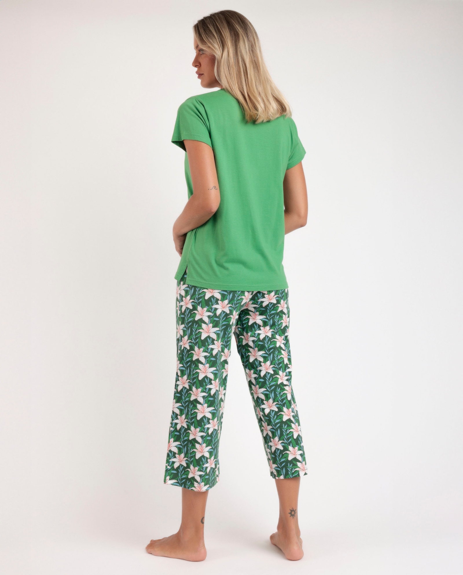 Le pyjama manches courtes flowers