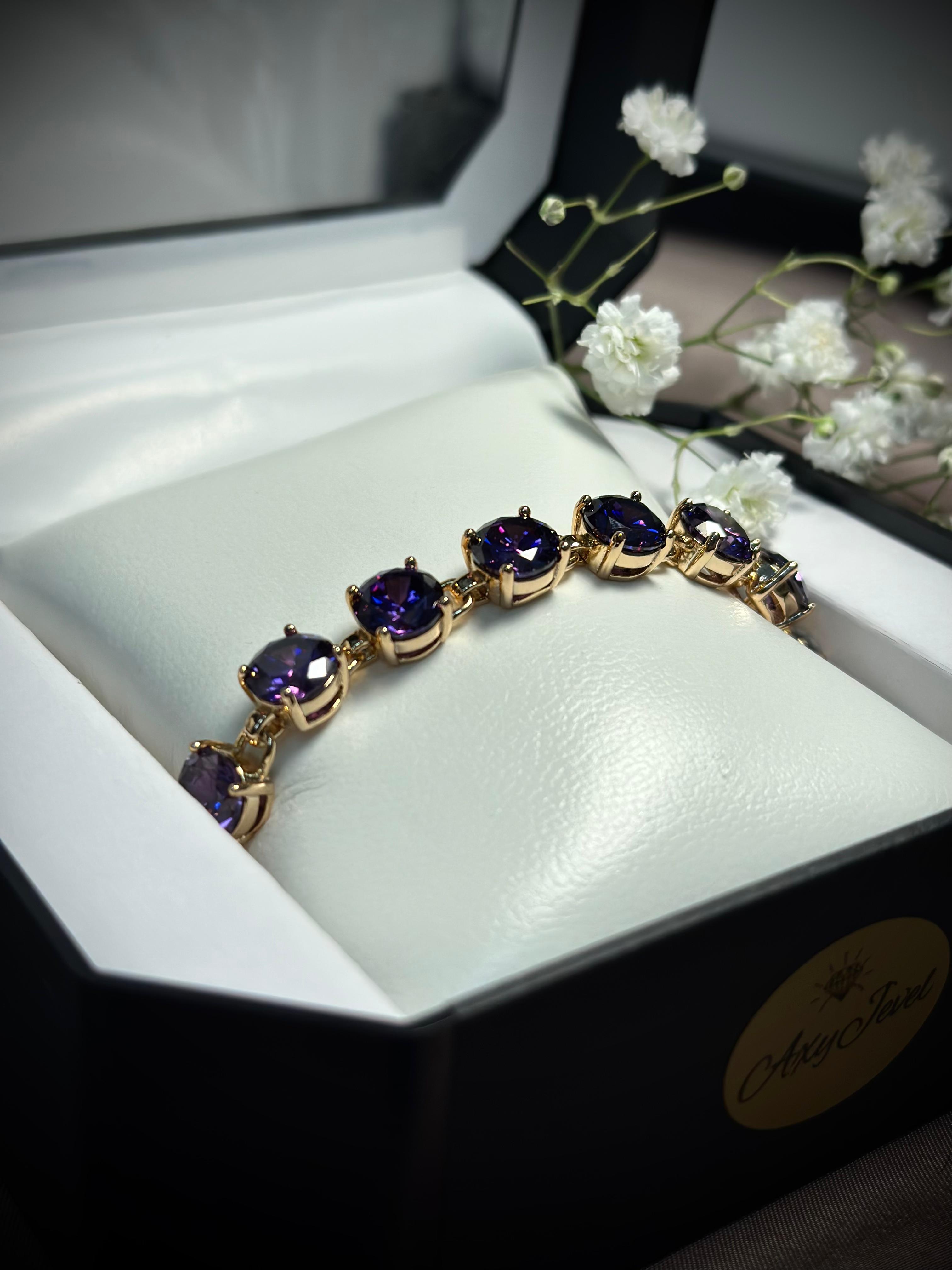 Aproce ''Violetā''