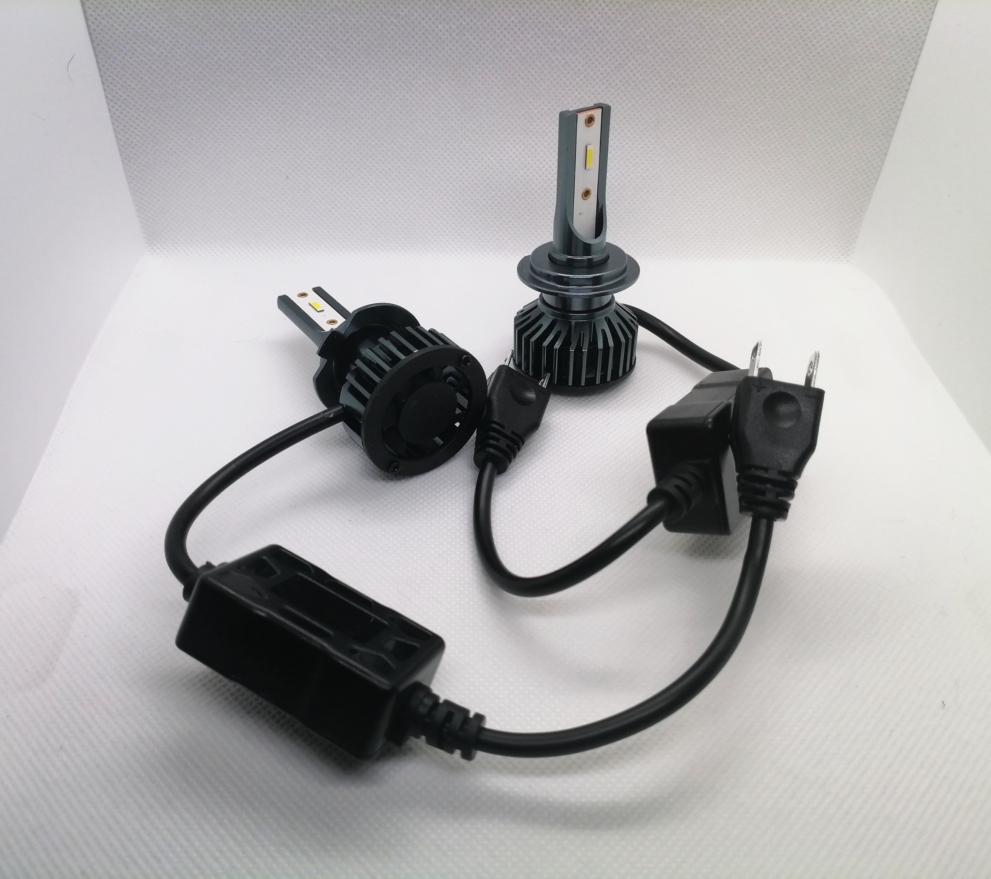 LED lemputės 2x60W (H7)