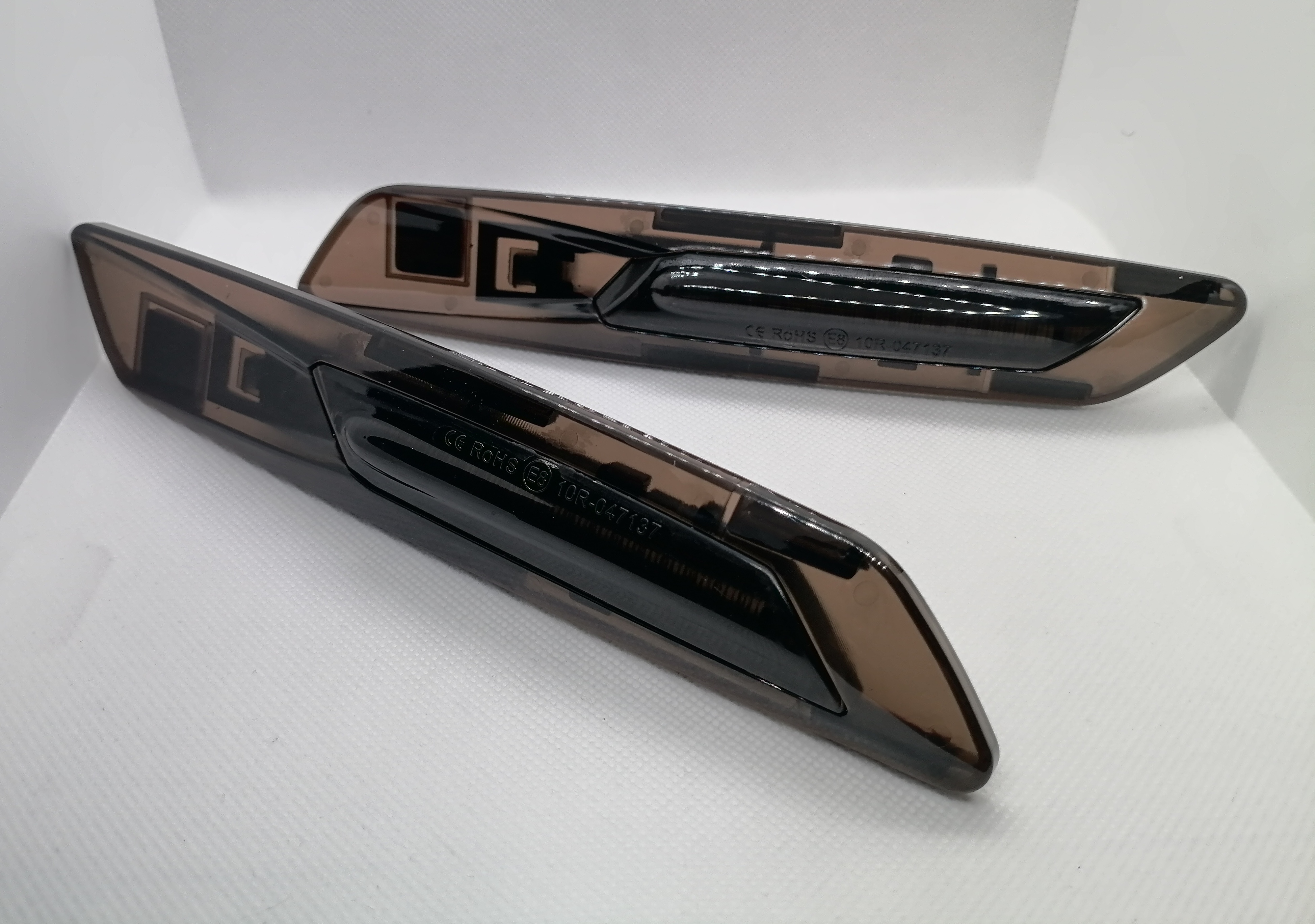 LED tamsinti dinaminiai posūkiai (F style)