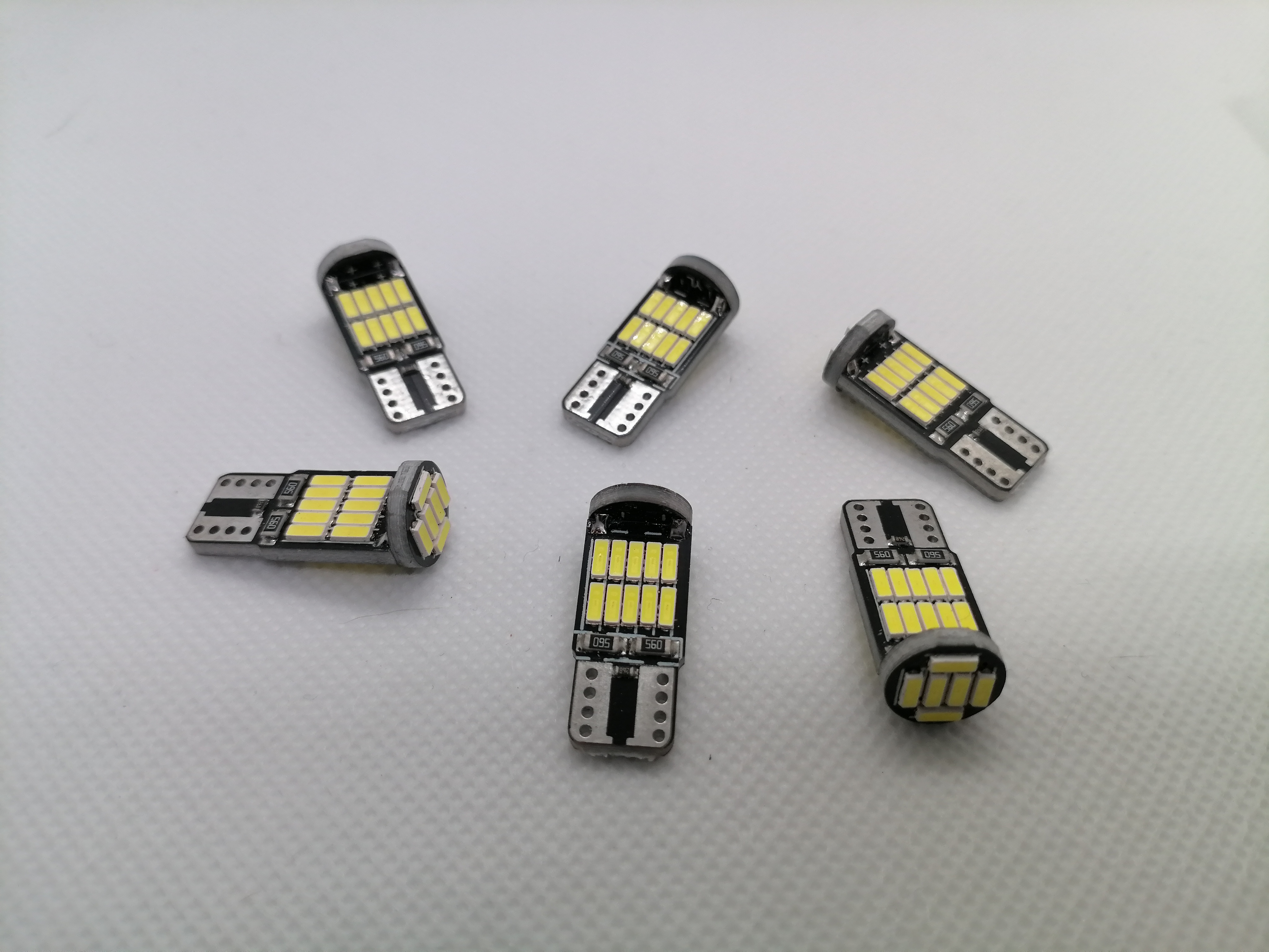 LED lemputės (T10, C5W)