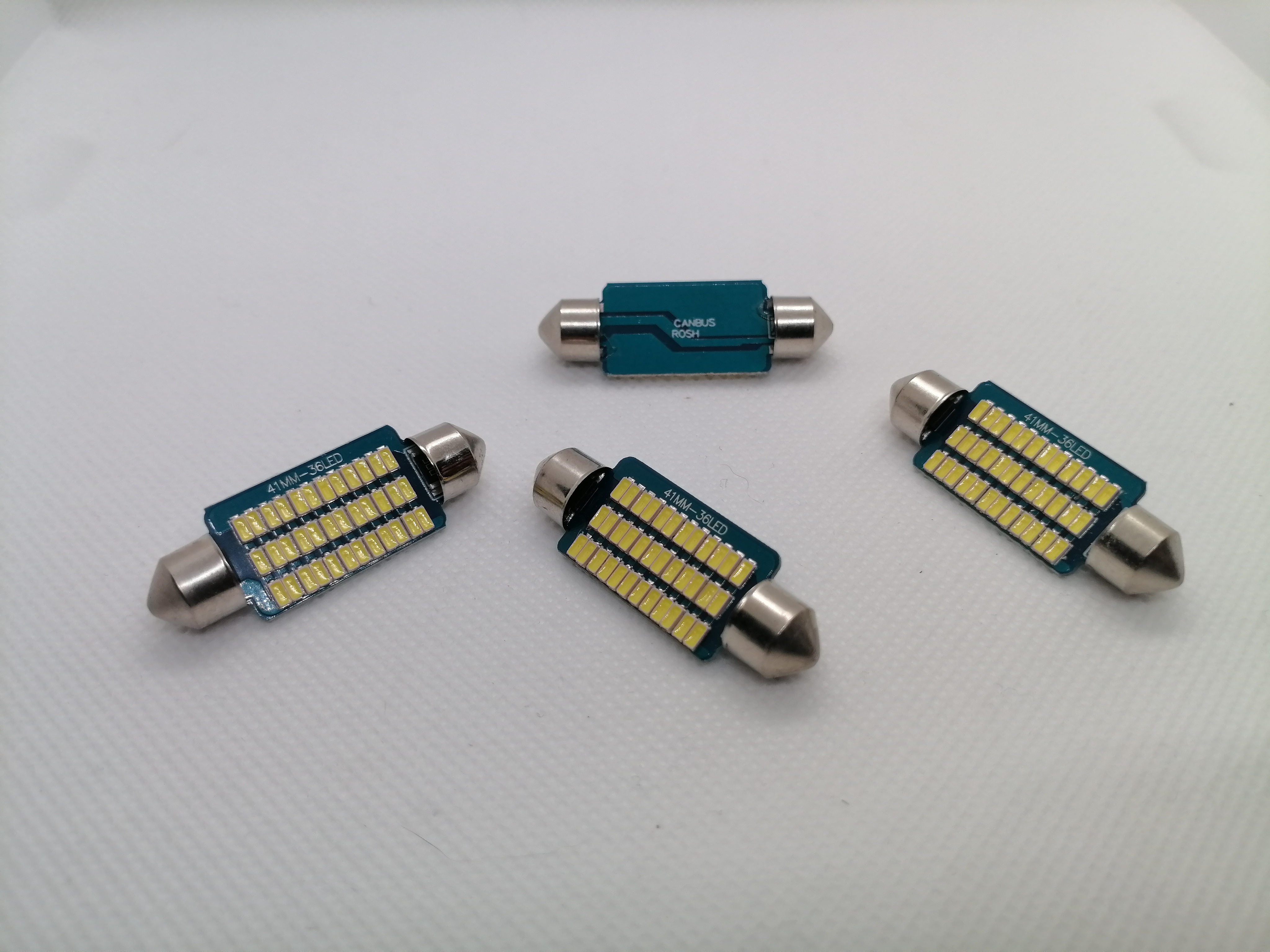 LED lemputės (T10, C5W)