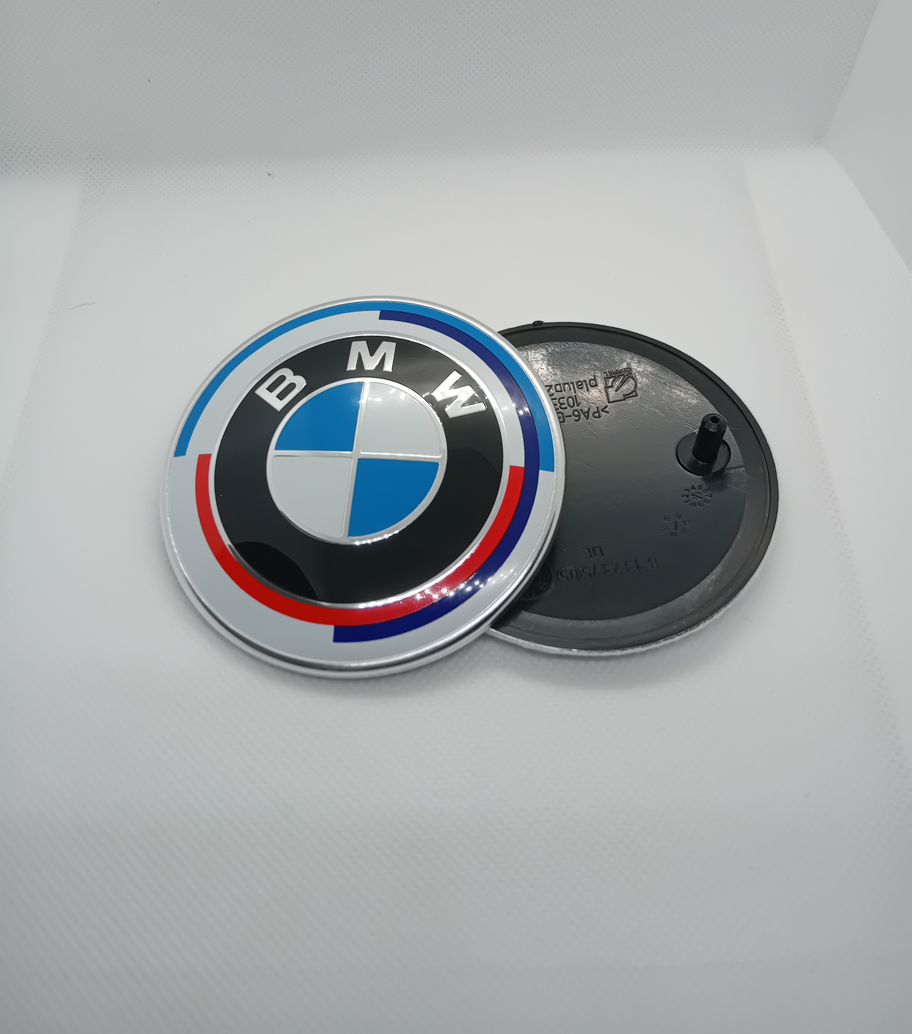 BMW emblema (50th anniversary) (74, 82 mm)