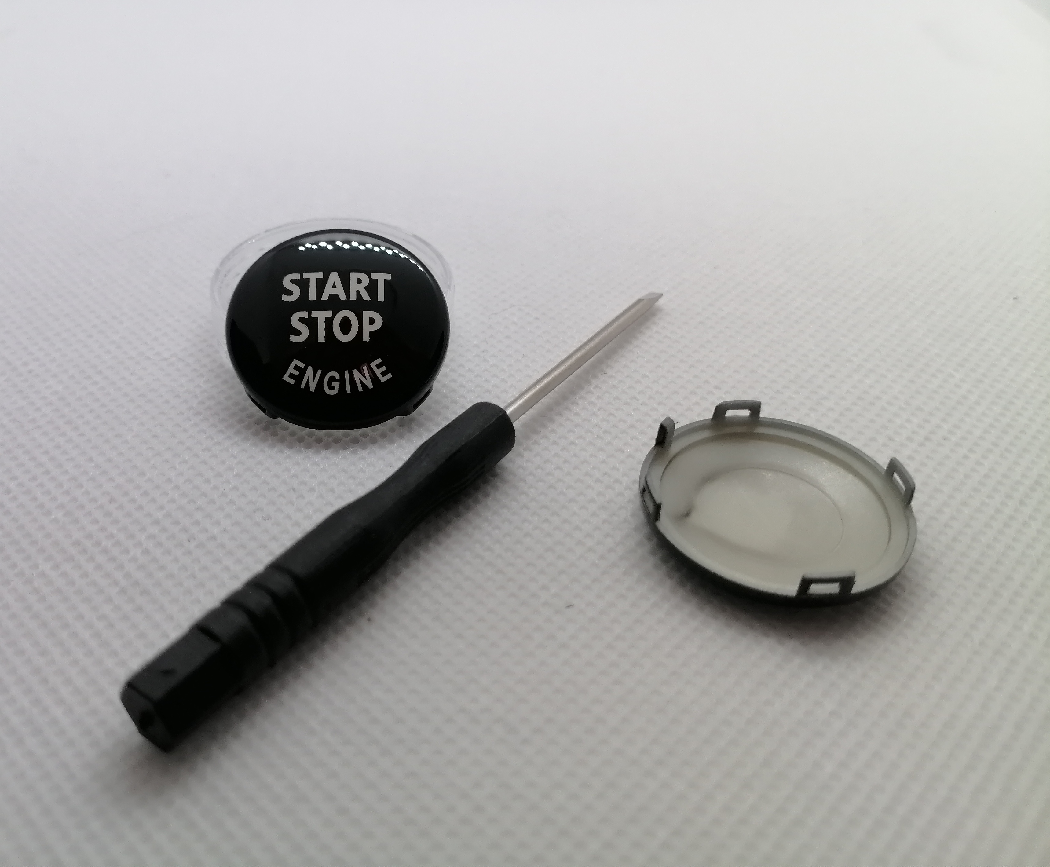 E serijos START/STOP mygtukas juodas (Matinis)