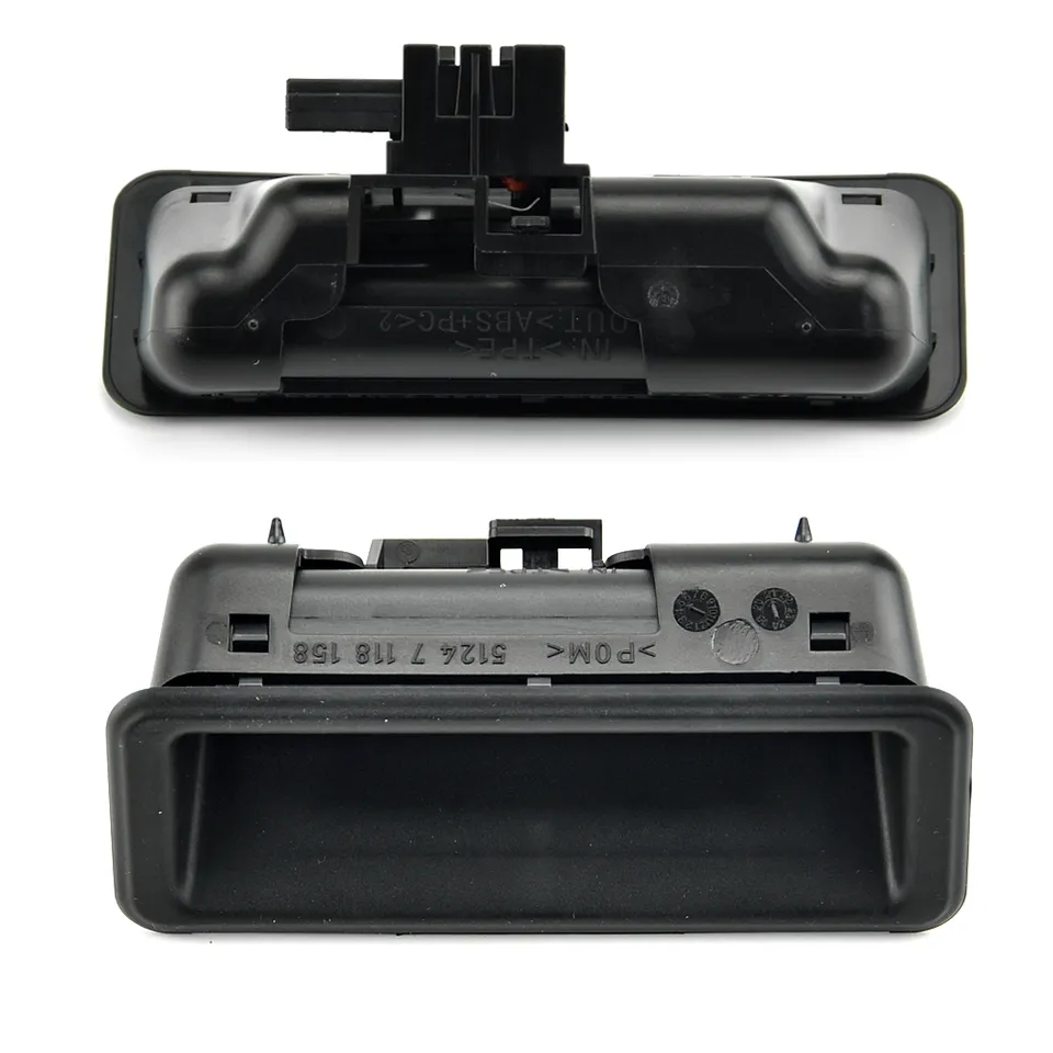 Bagažinės dangčio atidarymo mygtukas