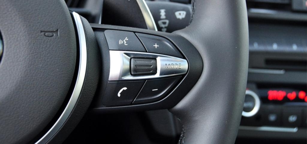 M Sport vairo valdymo ratukai (F serija)