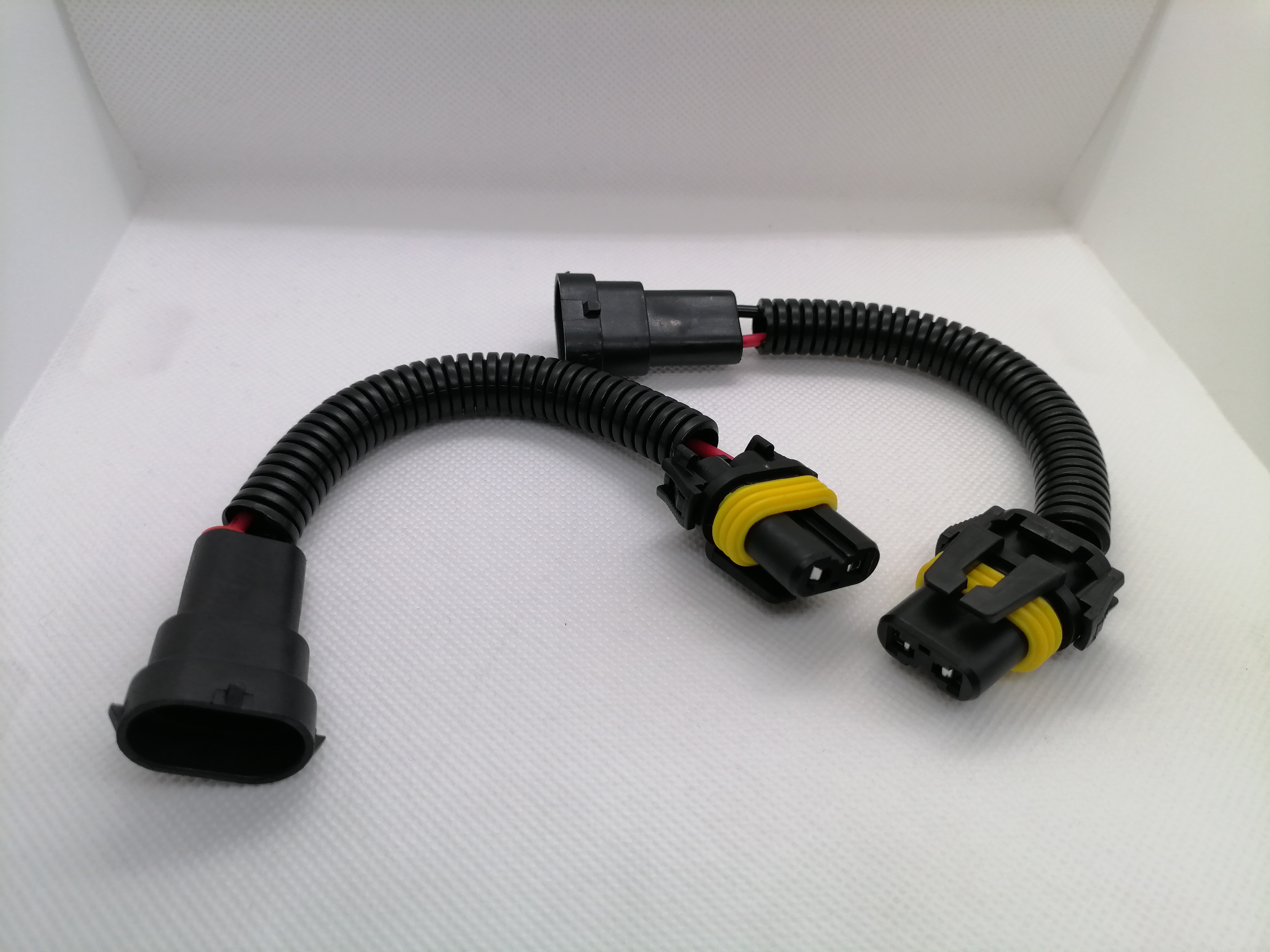 Adapteris iš H8/H11 į HB4