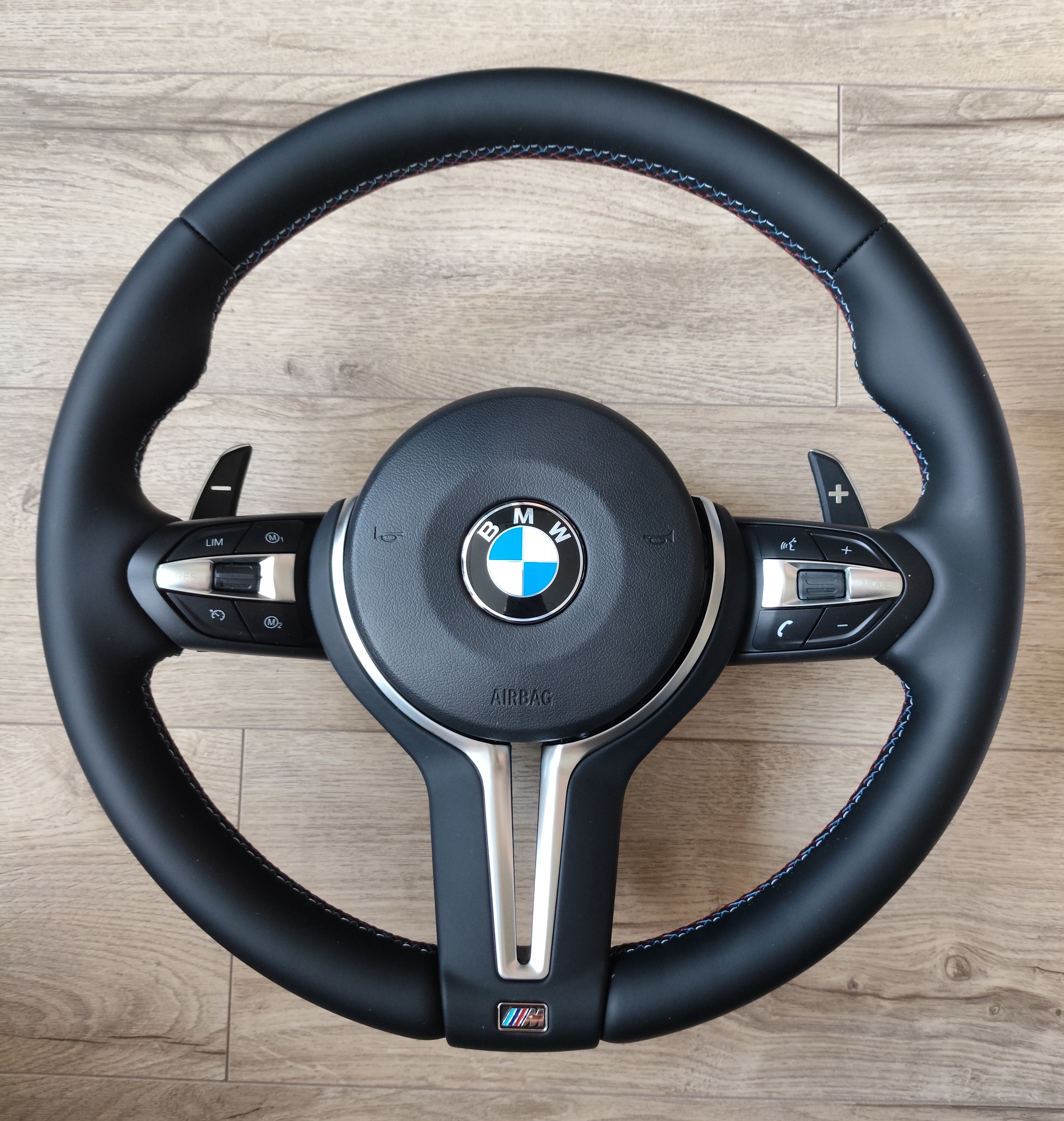 F serijos M5/M6 vairas su oro pagalve (F01, F06, F07, F10)