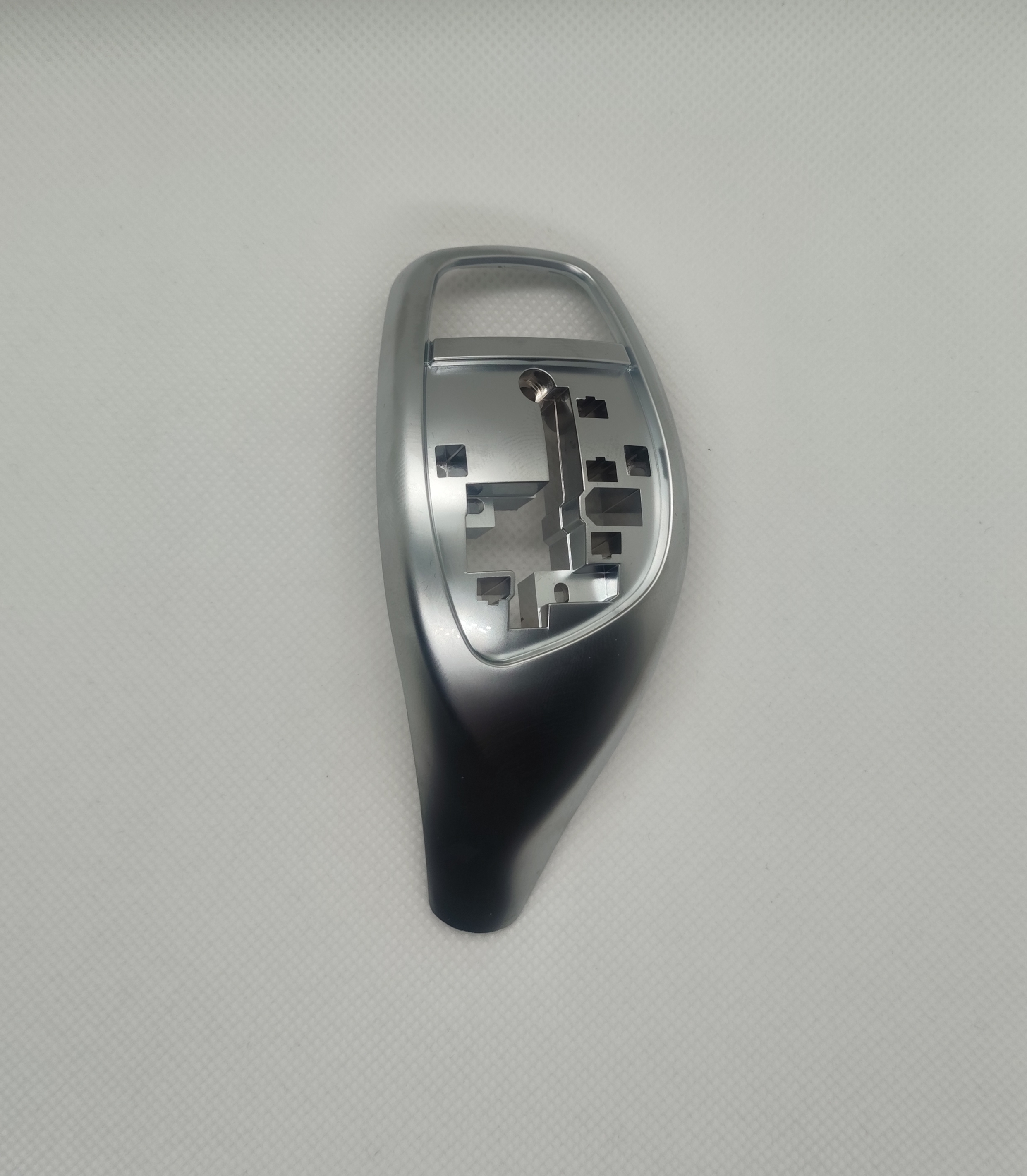 F serijos sport selektoriaus apdaila