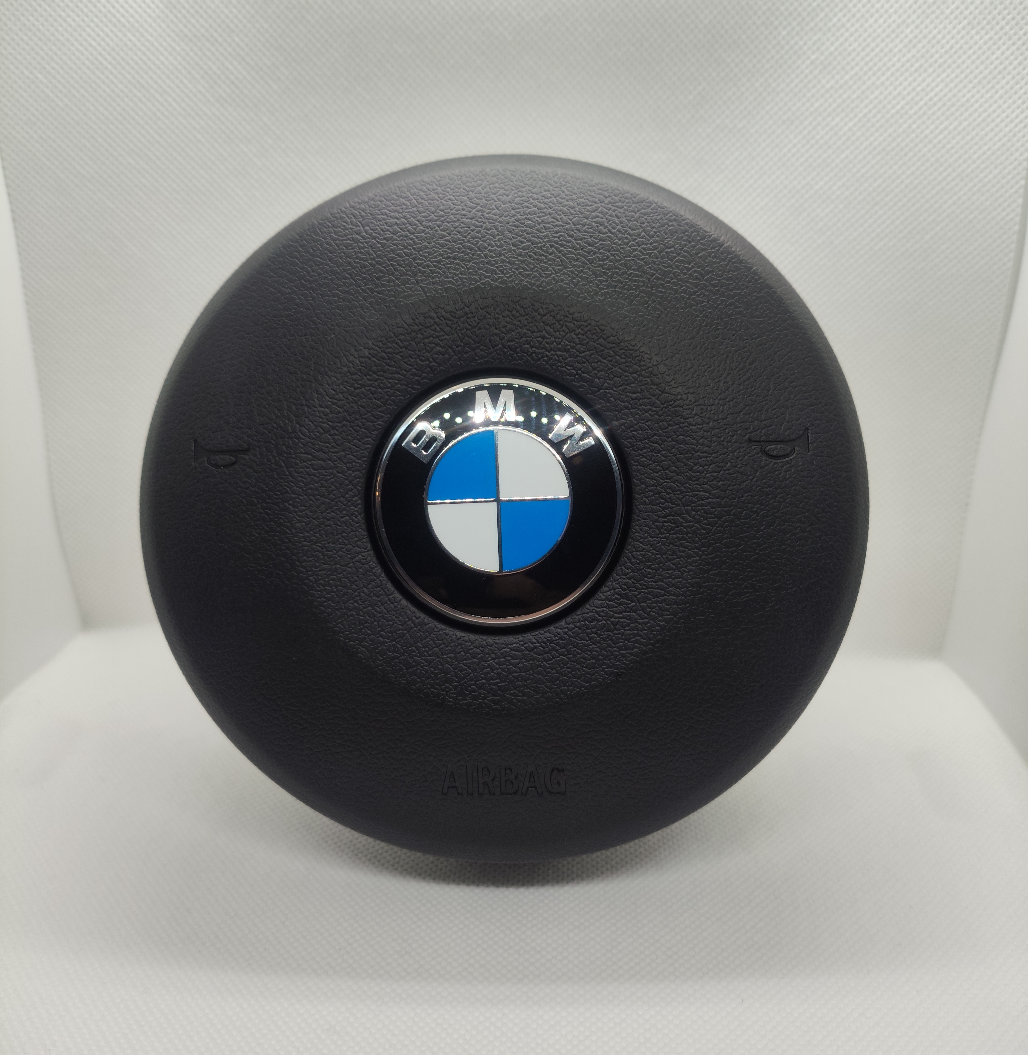 F serijos M vairo 3 šūvių oro pagalve