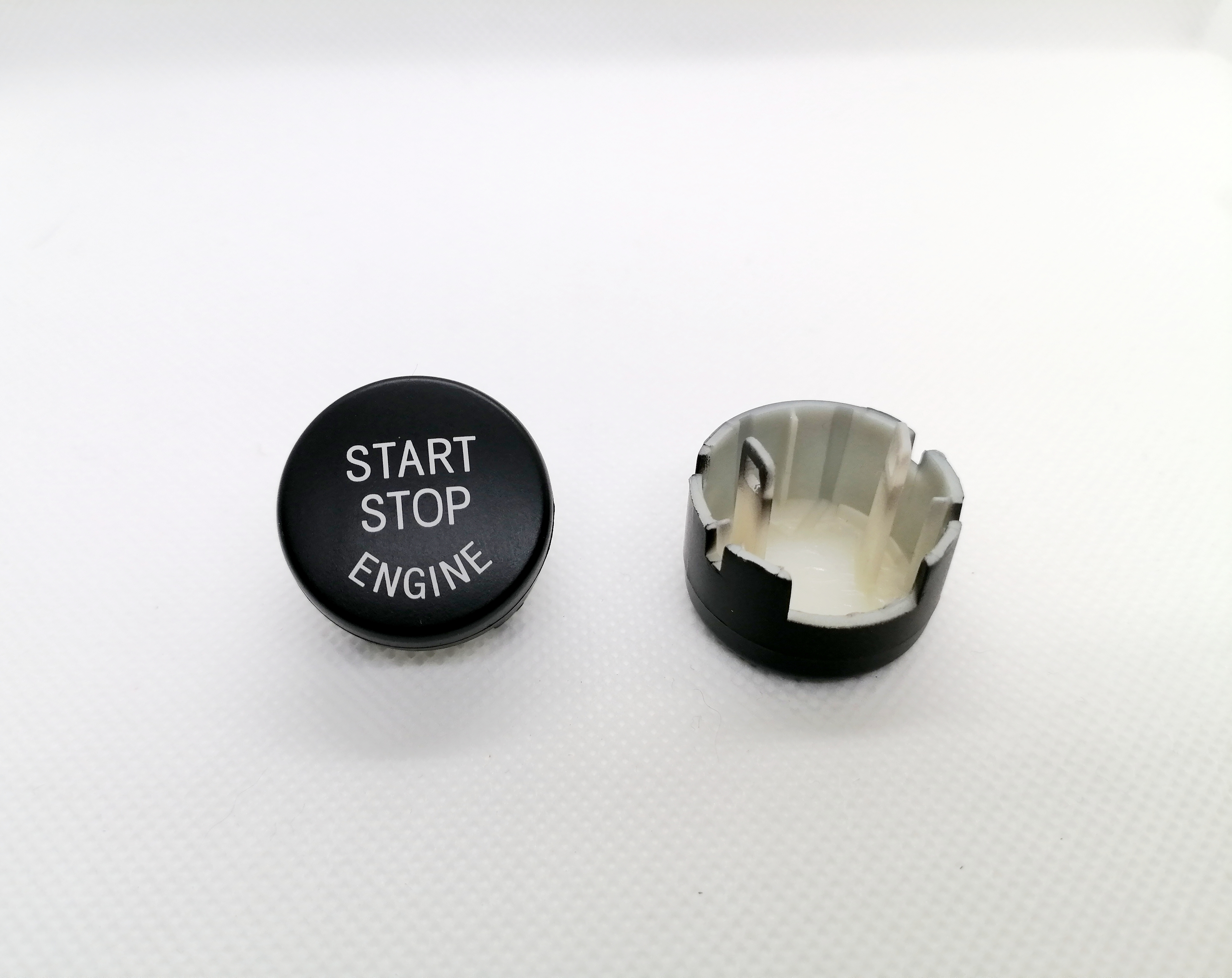 F serijos START/STOP mygtukas juodas (Su OFF funkcija)