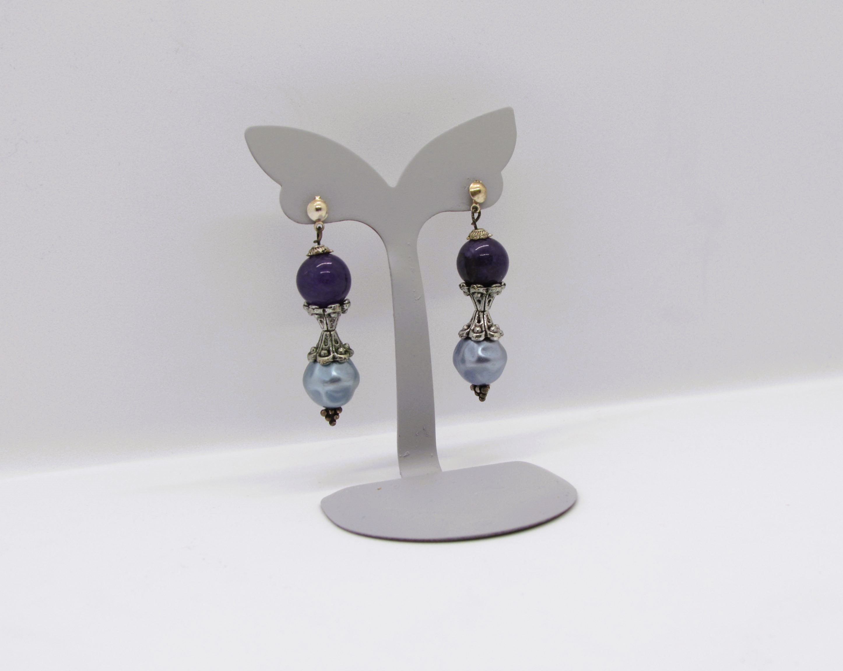 Stunning Amethyst & Pearl Earrings.