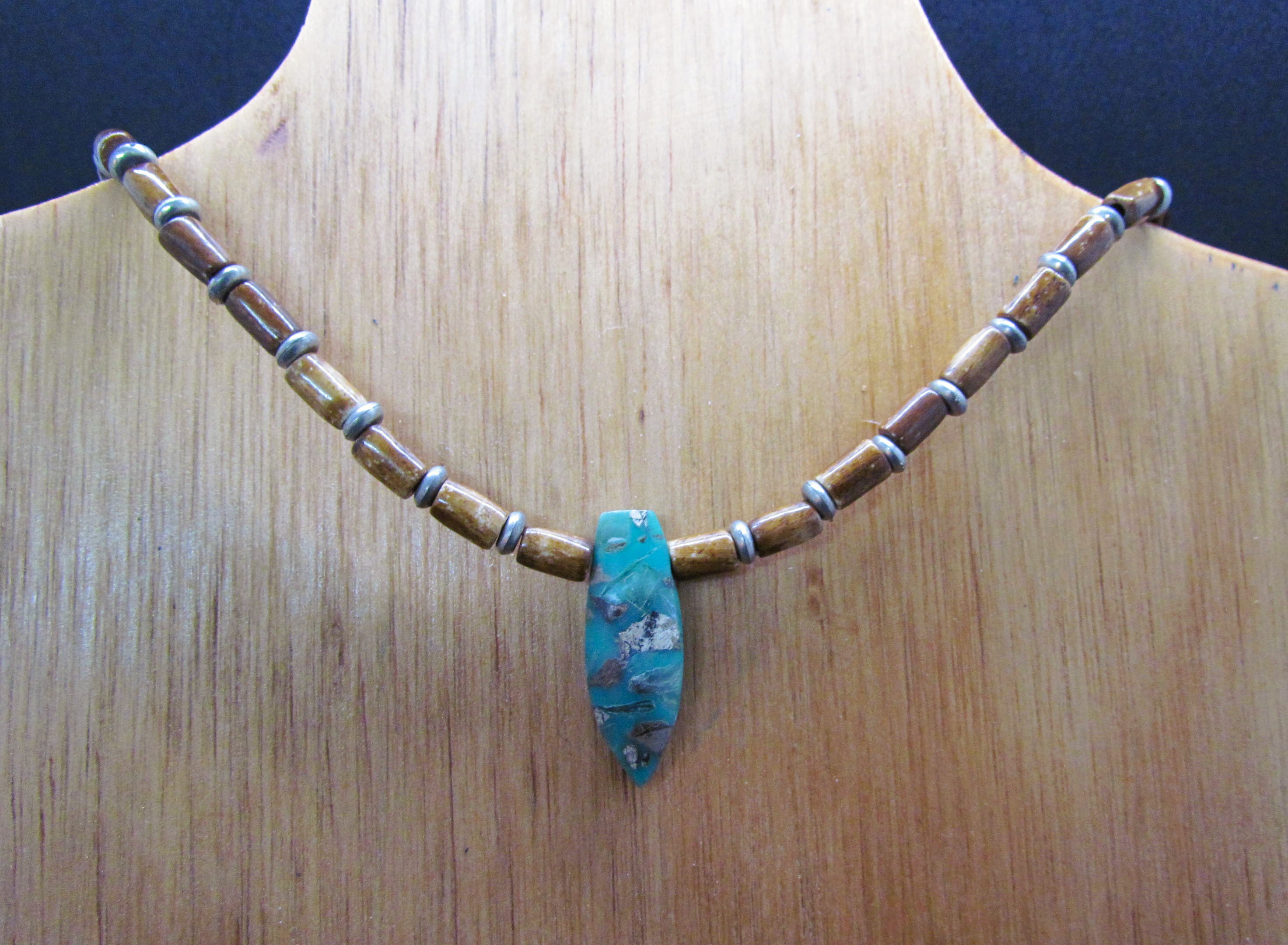 Unique Native American Turquoise Beaded Necklace.