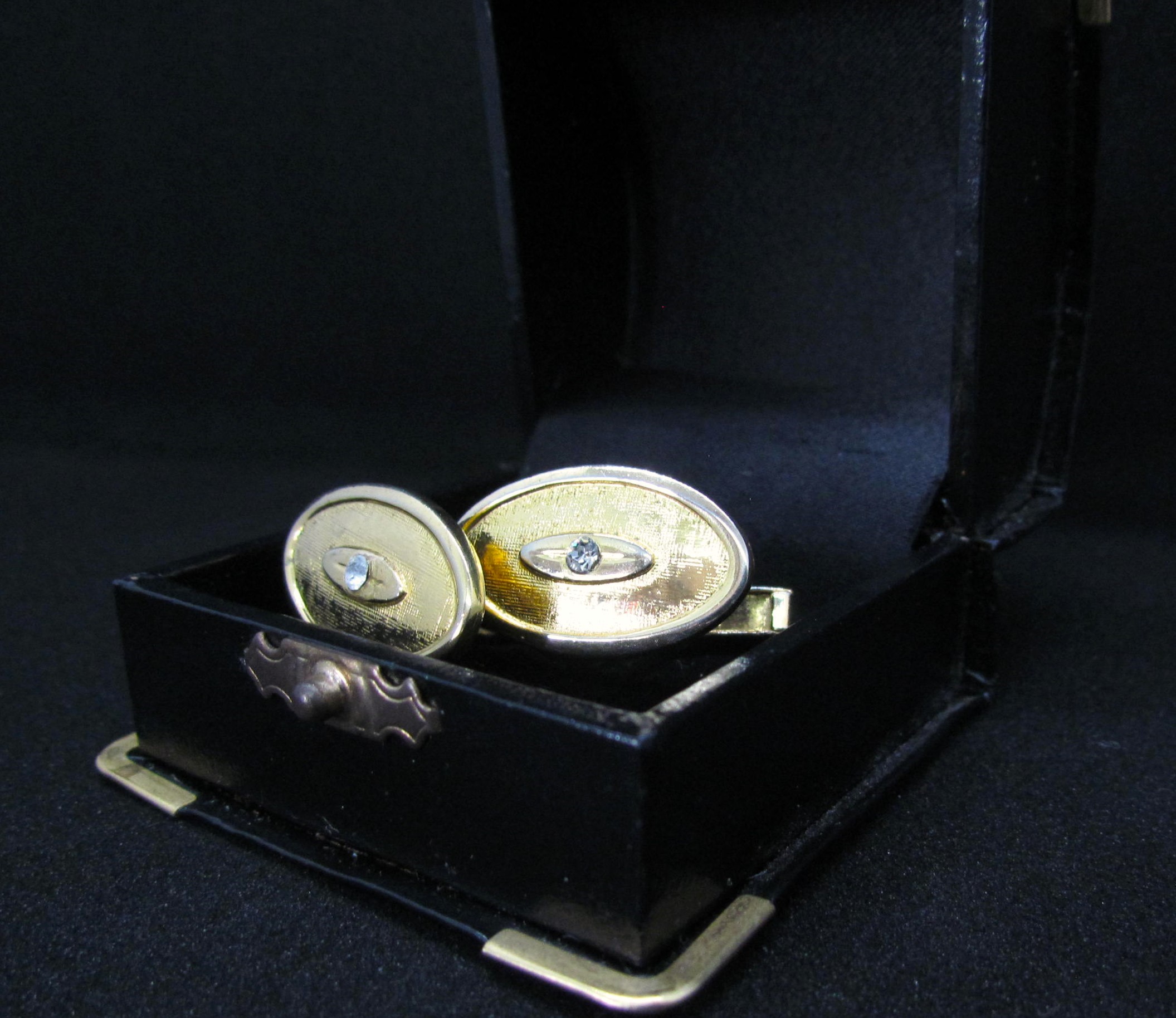 Vintage Oval Rhinestone Cufflinks.