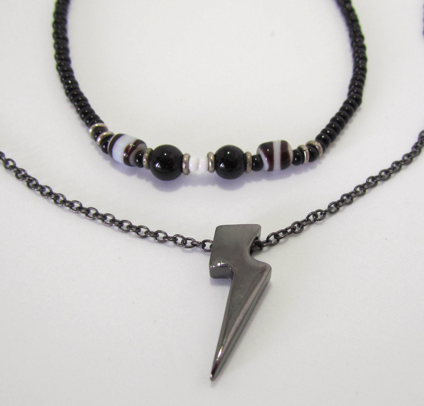 Solid and Sporty Set with Black Banded Agate.