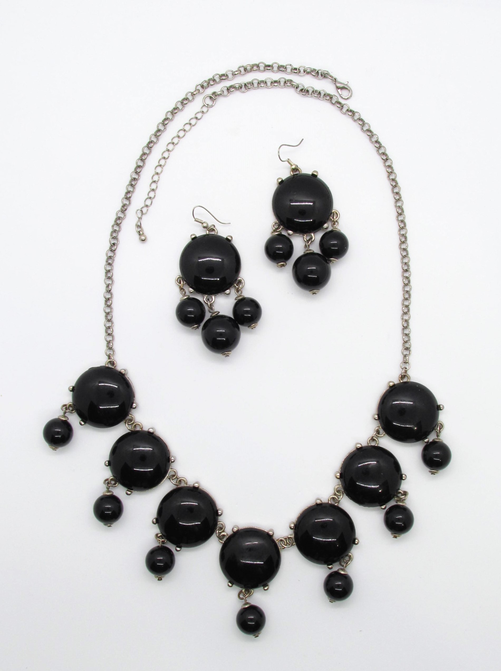 Bold Black Bubble Bib Set.