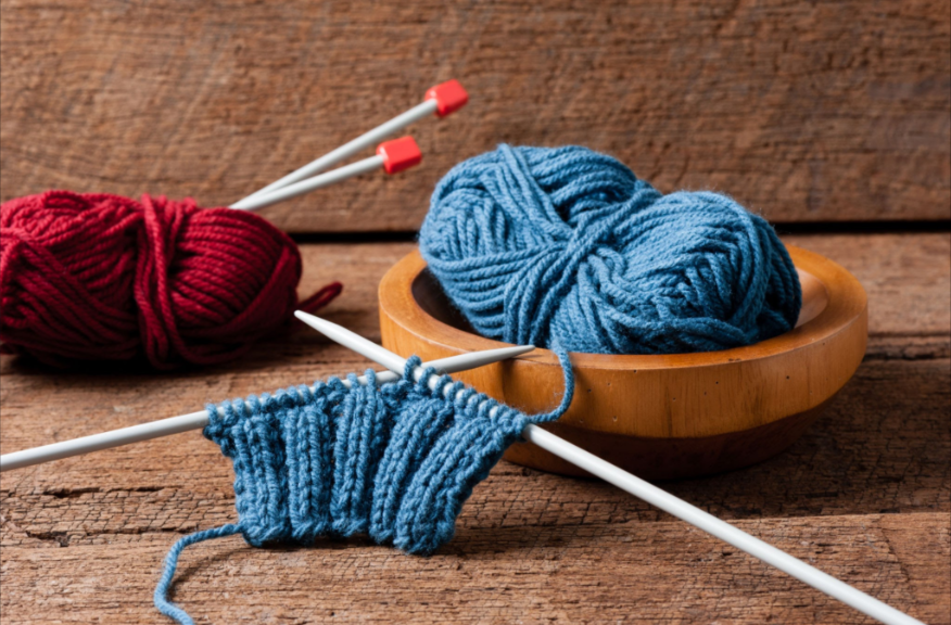 Maîtriser la couture et le tricot à la main