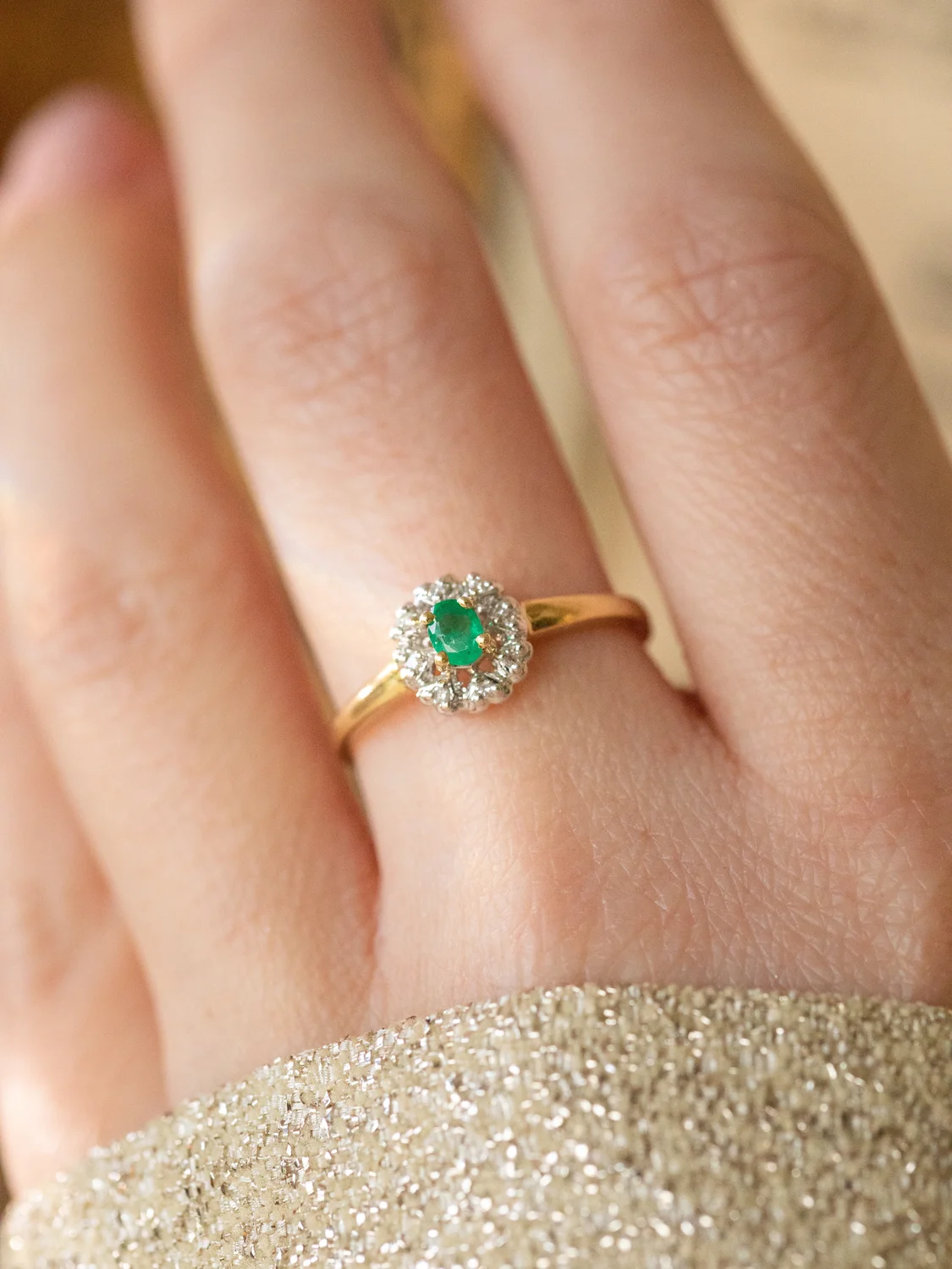 LA LUCE, adorable petite Pompadour en or 18 carats deux tons et éclats de diamants 💫