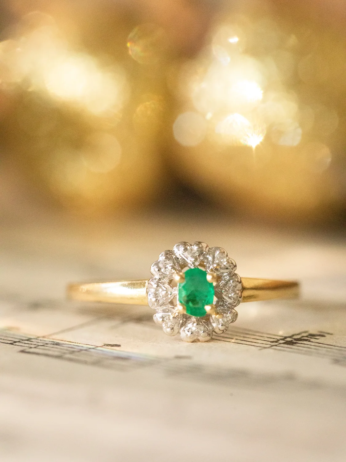 LA LUCE, adorable petite Pompadour en or 18 carats deux tons et éclats de diamants 💫