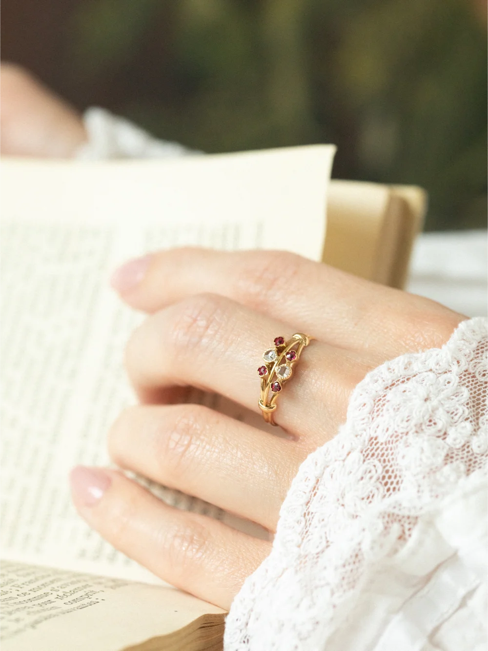 LA AMANTINE, exquise bague Belle Epoque en or 18 carats & diamants 💫