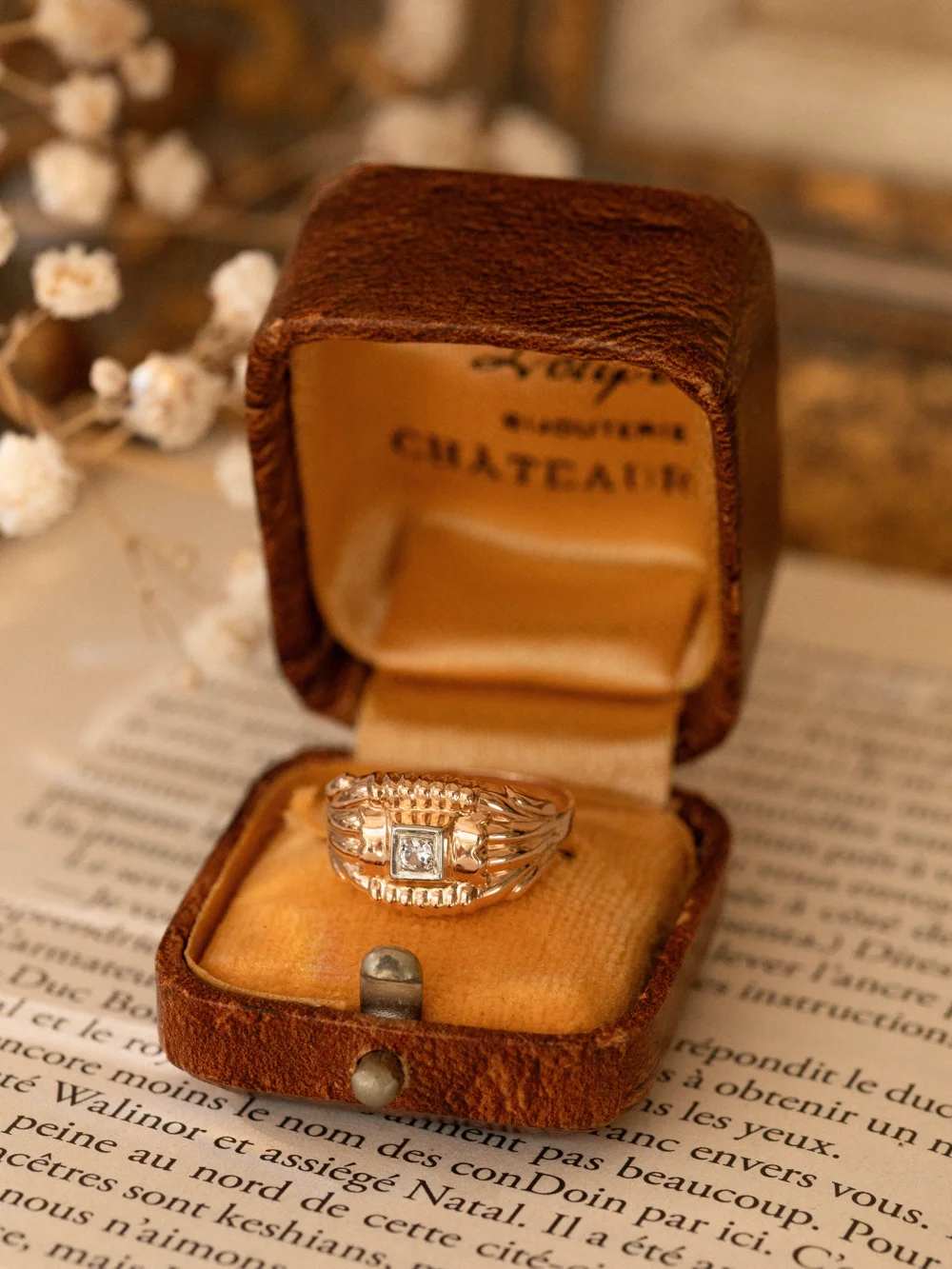 LA VIVIAN, magnifique et iconique bague Tank des années 1940 en or 18 carats godronné et oxyde 💫