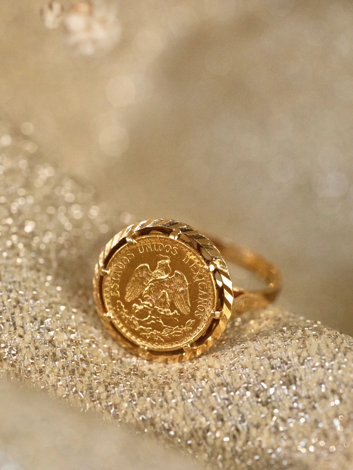 LA ROSARIO, splendide bague pièce d'or de 22 carats des années 1940 💫