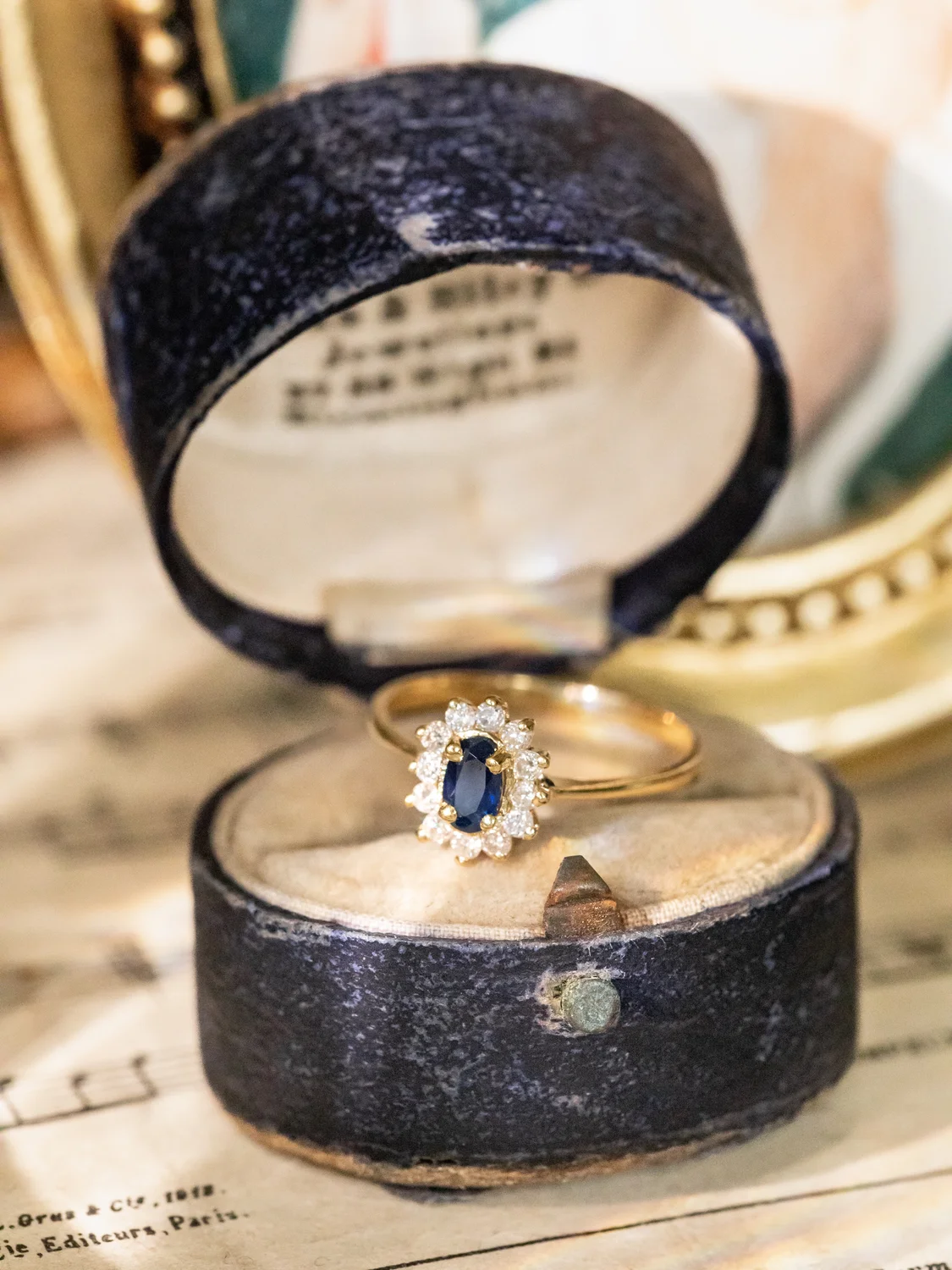 LA ISA, magnifique et délicate bague Marguerite saphir & diamants