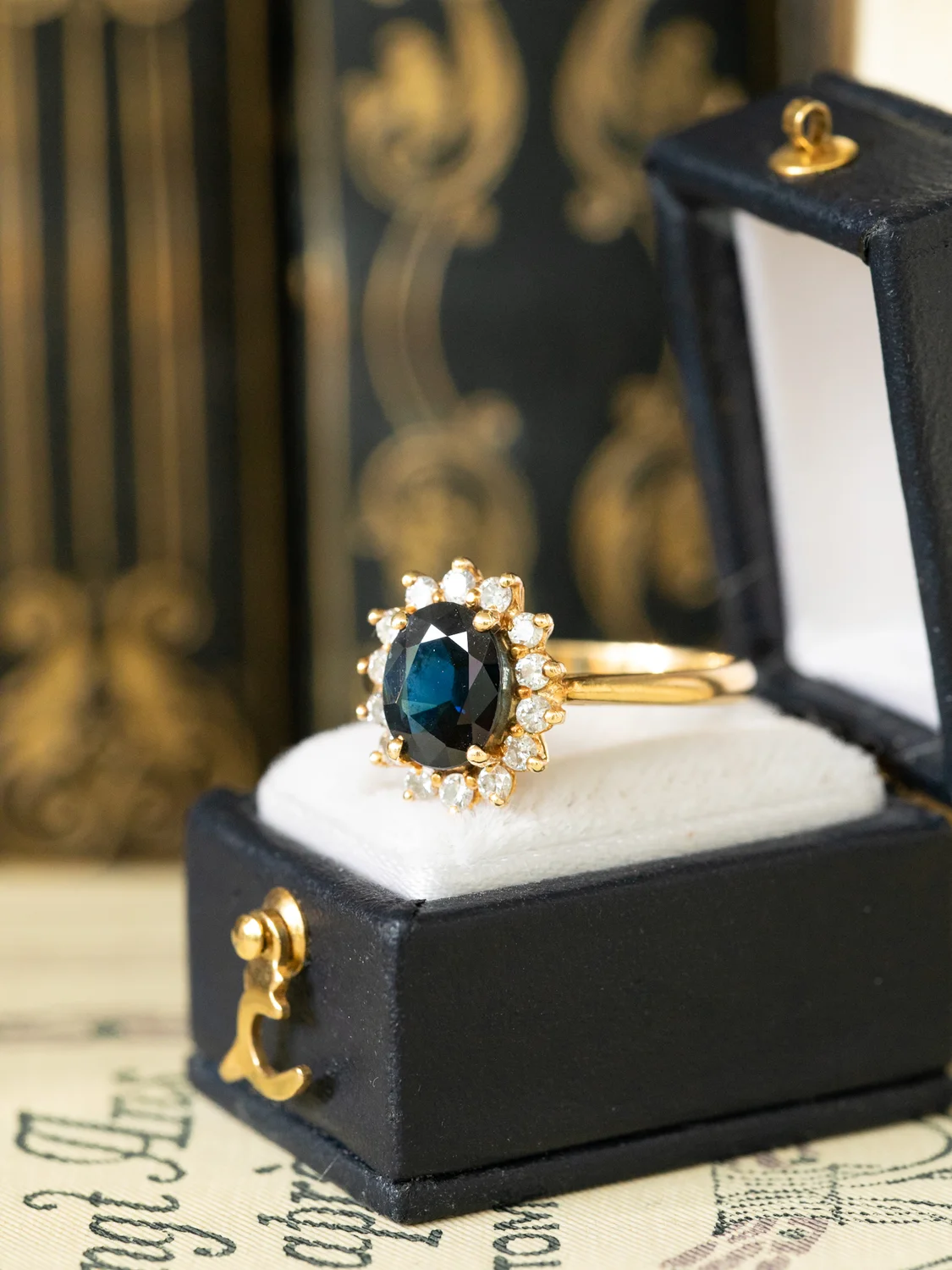 LA ROMANE, magnifique bague Marguerite vintage en or 18 carats, saphir & diamants scintillants ✨