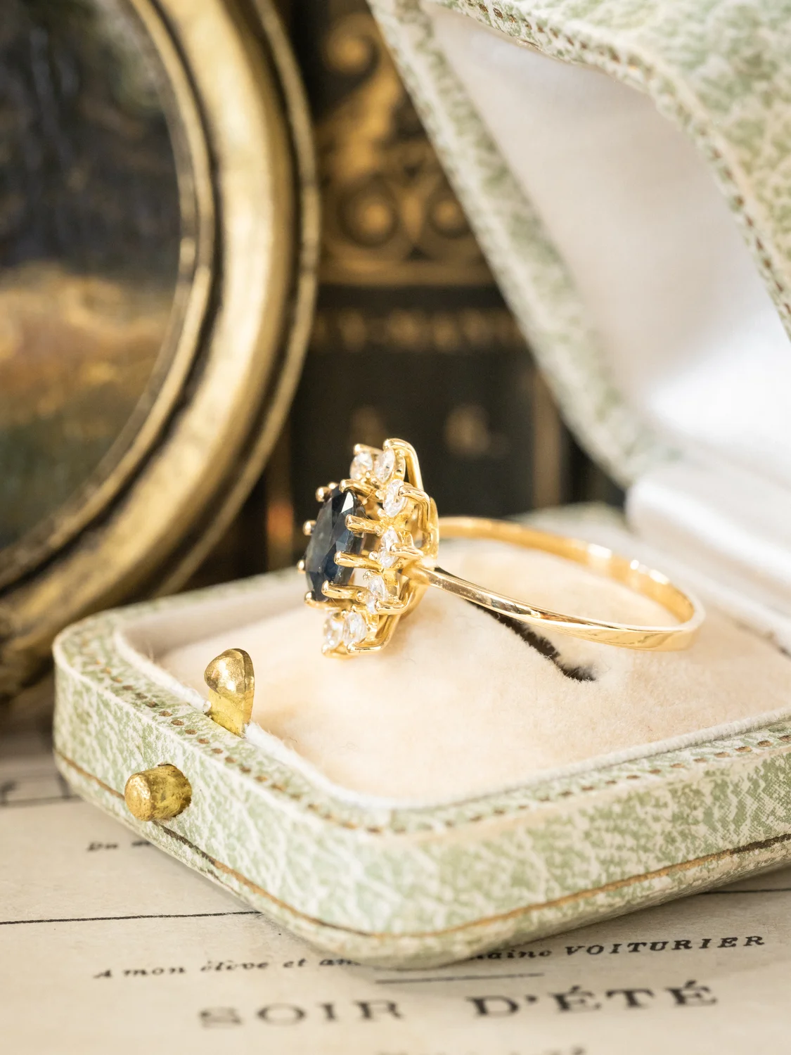 LA GERSENDE, magnifique bague Marguerite vintage en or jaune 18 carats, saphir & diamants étincelants ✨