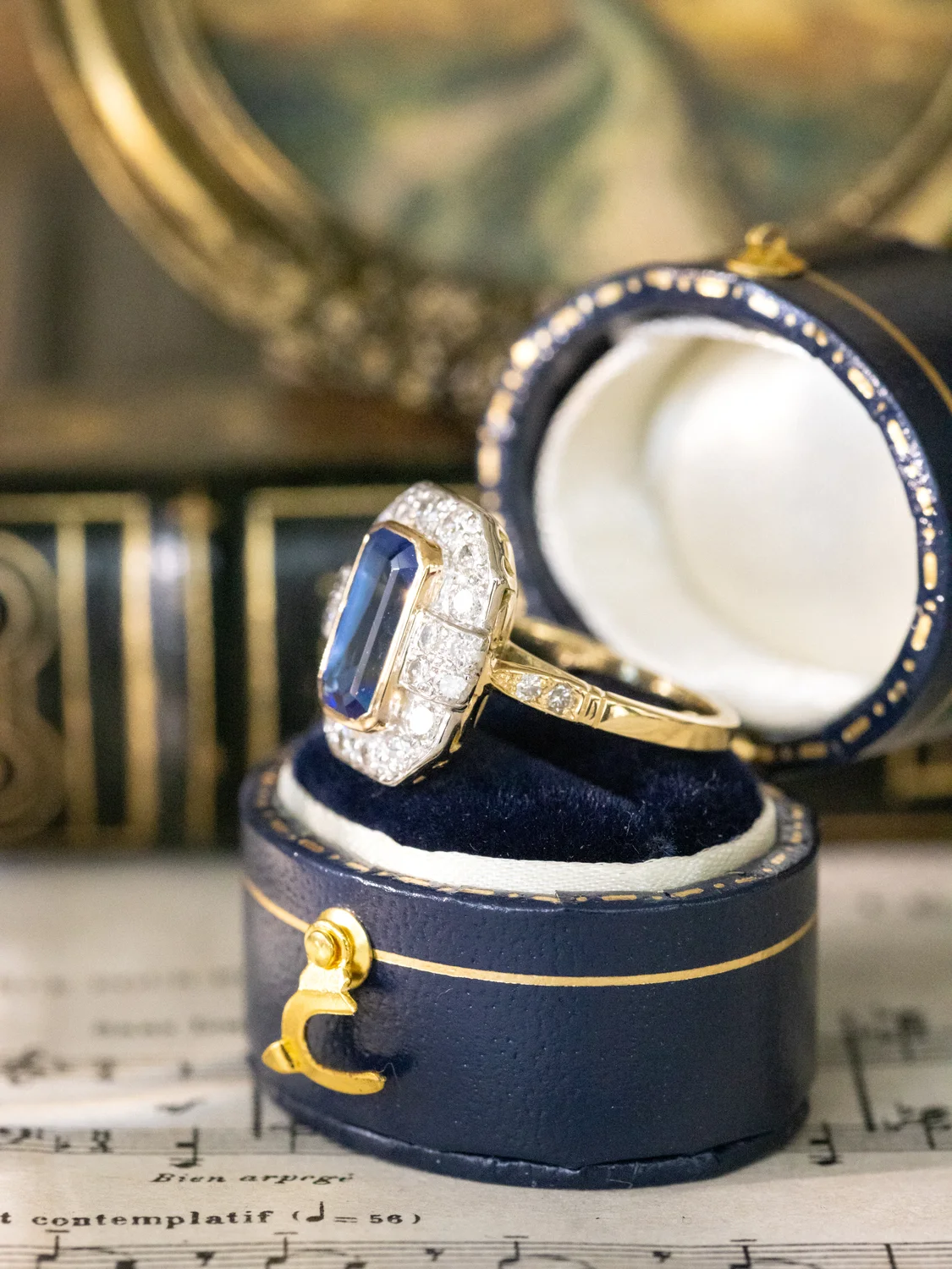 LA CÉLINE, merveilleuse bague octogonale vintage de style Art Déco en or 18 carats deux tons, saphir & diamants étincelants ✨