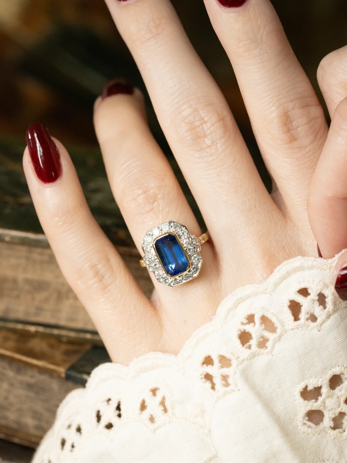 LA CÉLINE, merveilleuse bague octogonale vintage de style Art Déco en or 18 carats deux tons, saphir & diamants étincelants ✨