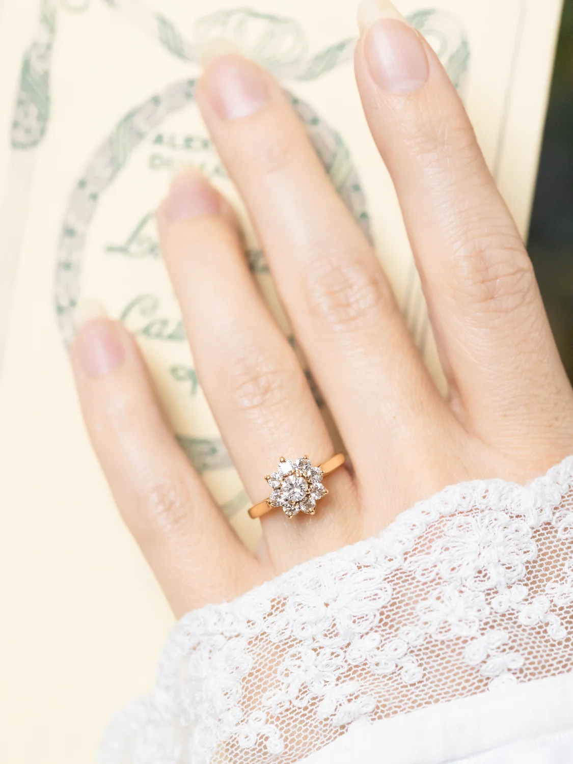 LA HARRIET, sublime bague Marguerite vintage (circa 1960) en or 18 carats et diamants étincelants ✨