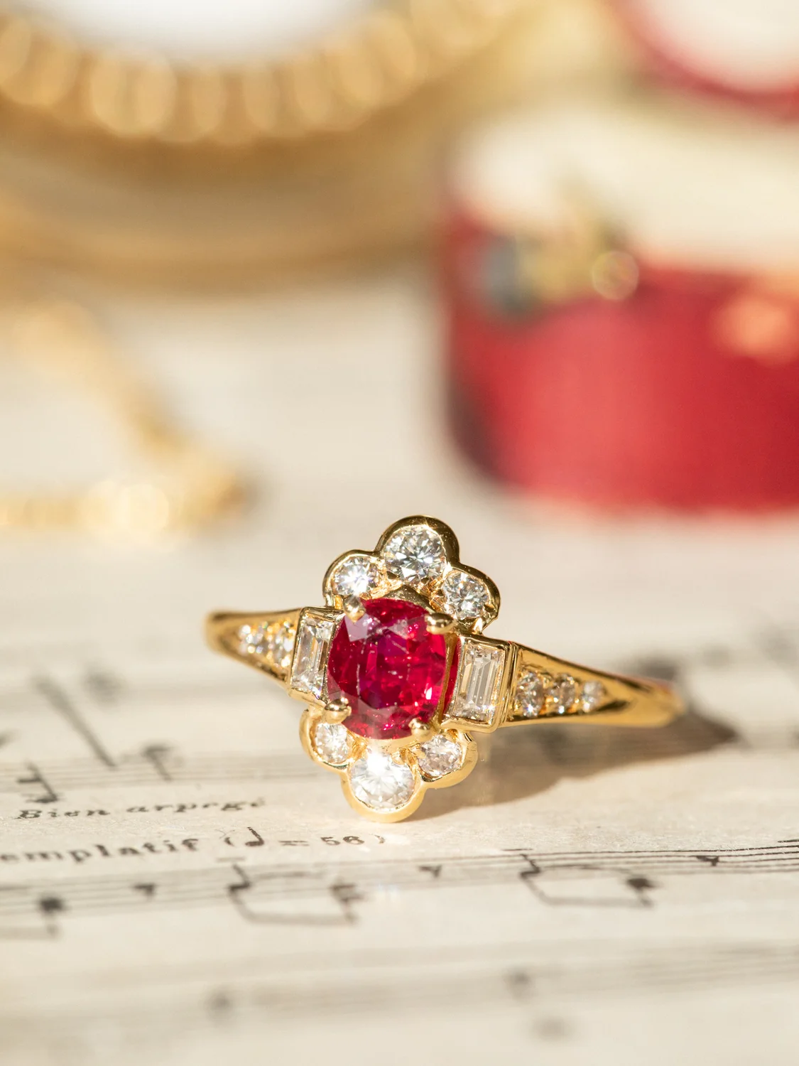 LA LYDIA, sublime et romantique bague Marguerite vintage en or 18 carats & diamants scintillants ✨