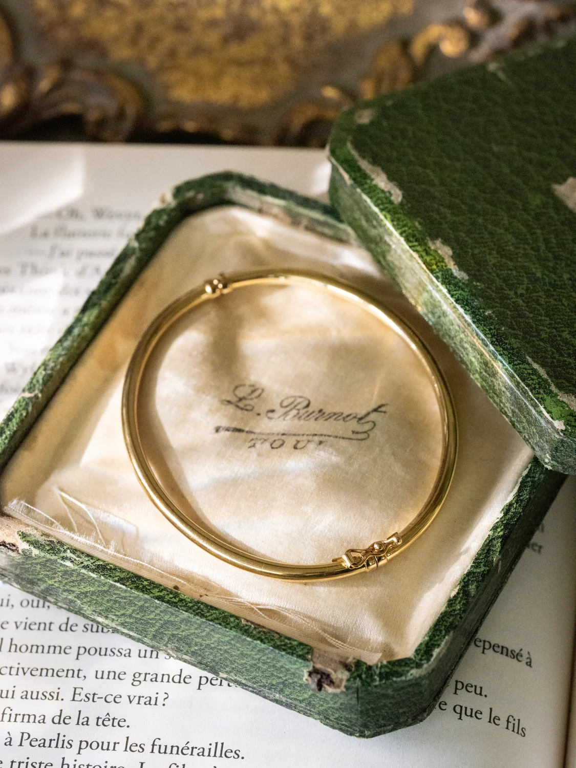 LE SOLAL, magnifique bracelet jonc vintage en or jaune 18 carats ✨