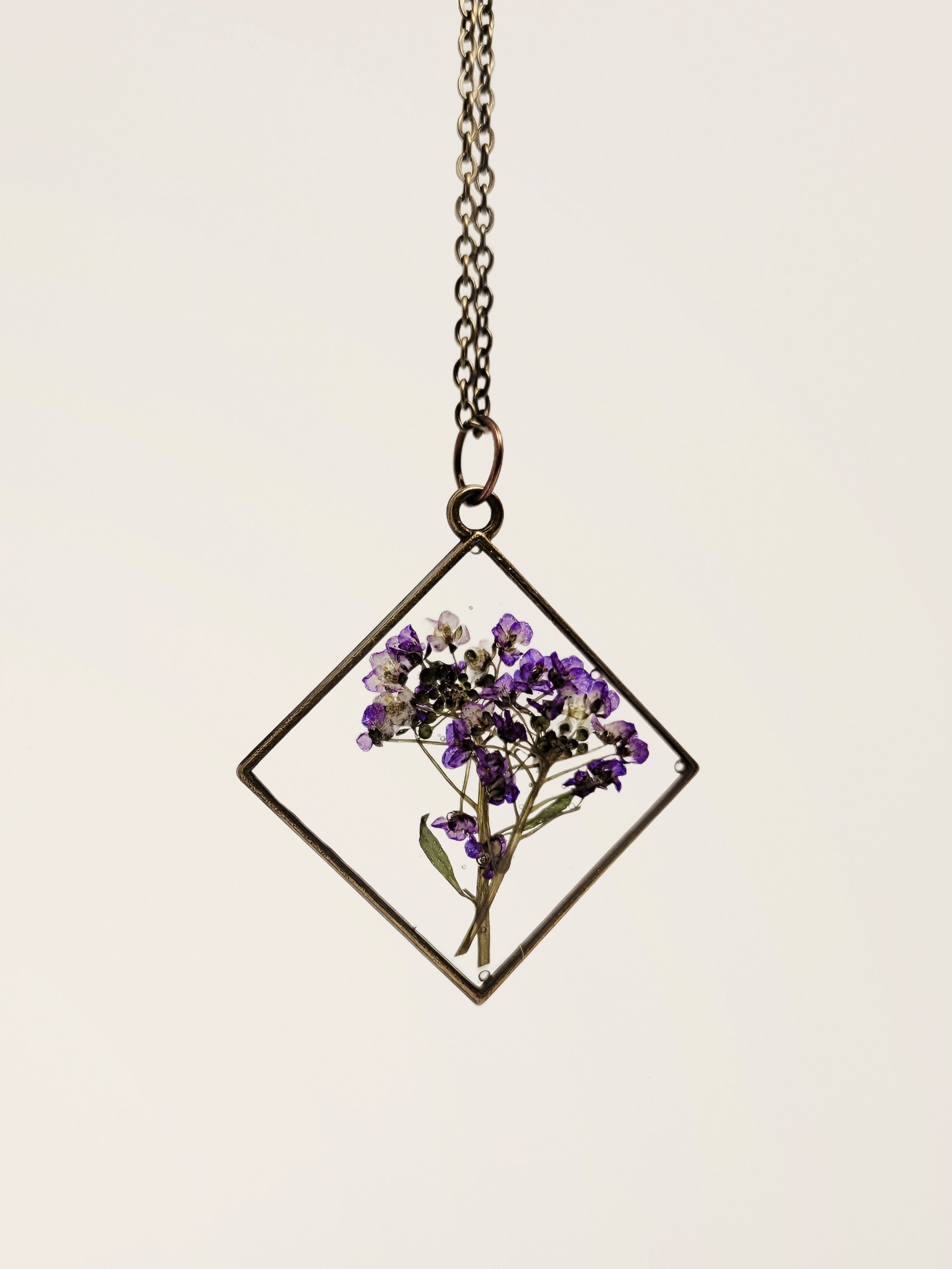 Pressed Flower Pendant Necklace