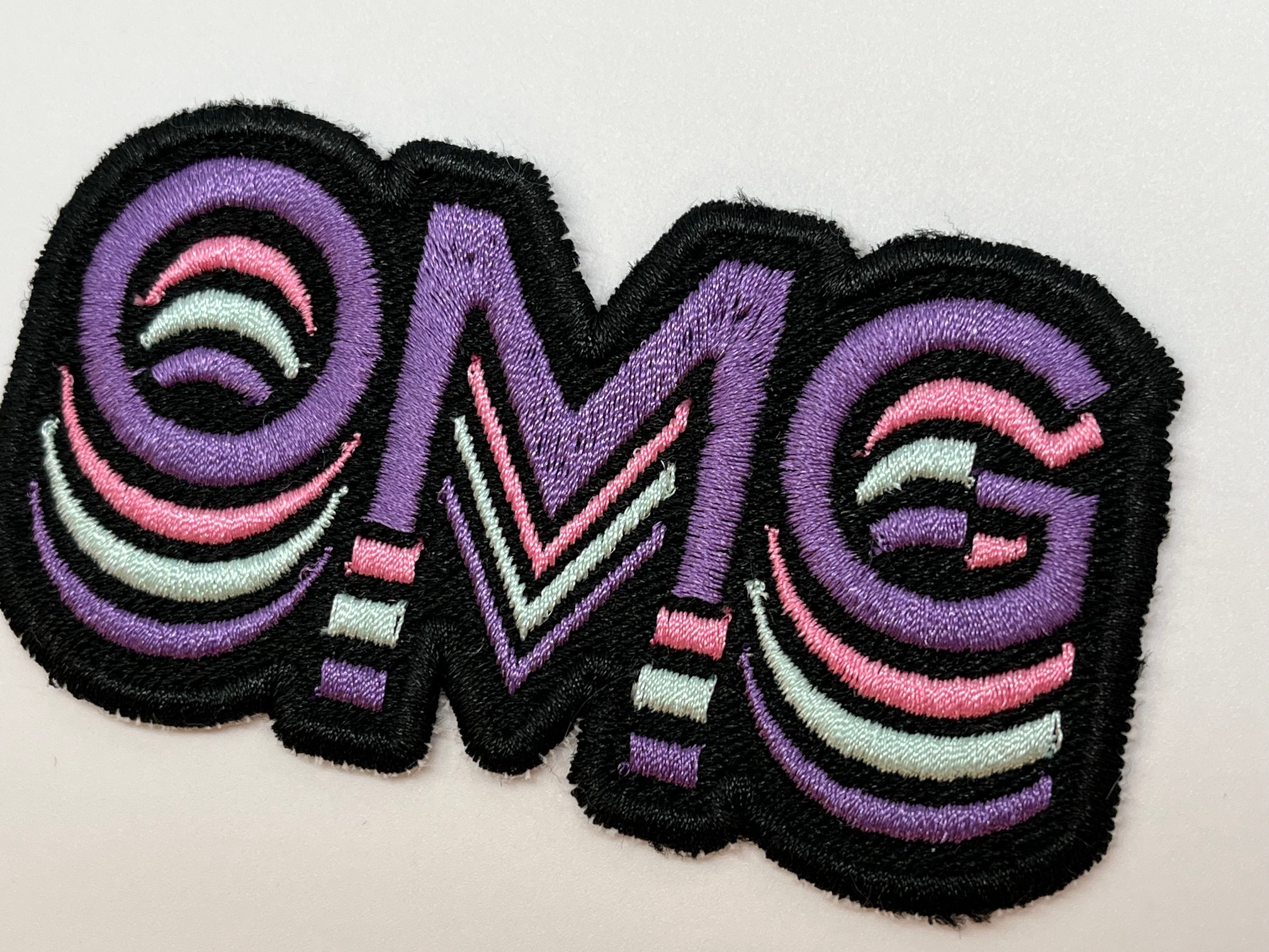 Applicatie om zelf te naaien op kleding of een tas