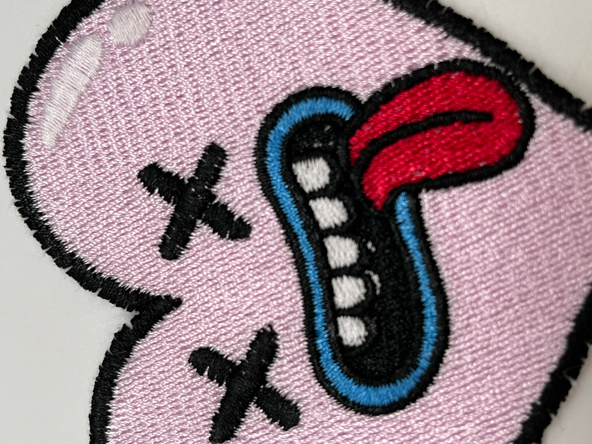 Applicatie om zelf te naaien op kleding of een tas