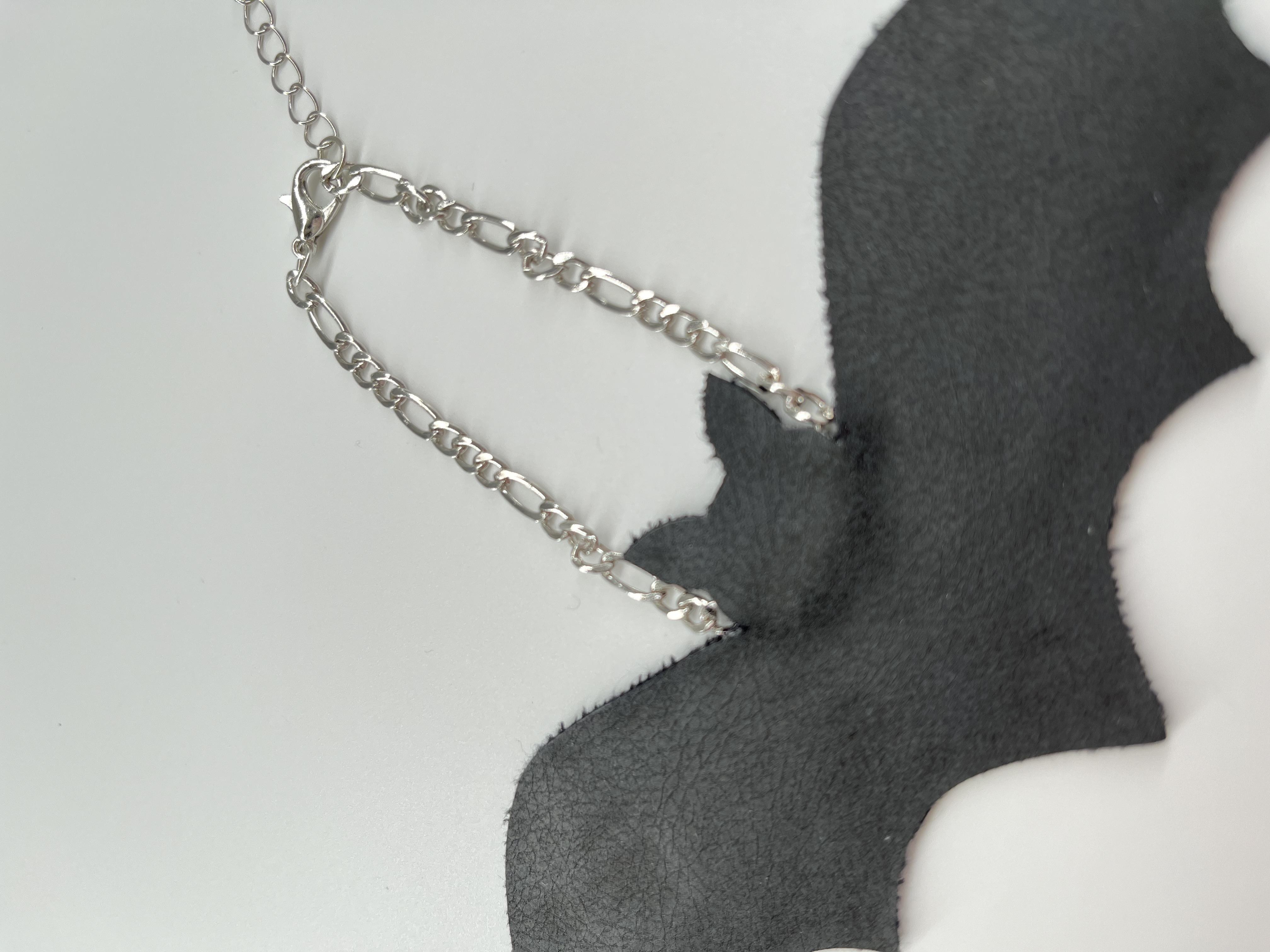 Hanger Vleermuis voor aan je tas