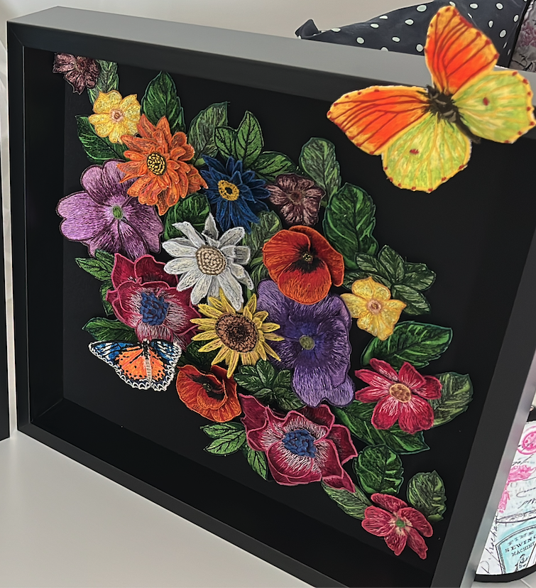 3D geborduurd schilderij met bloemen