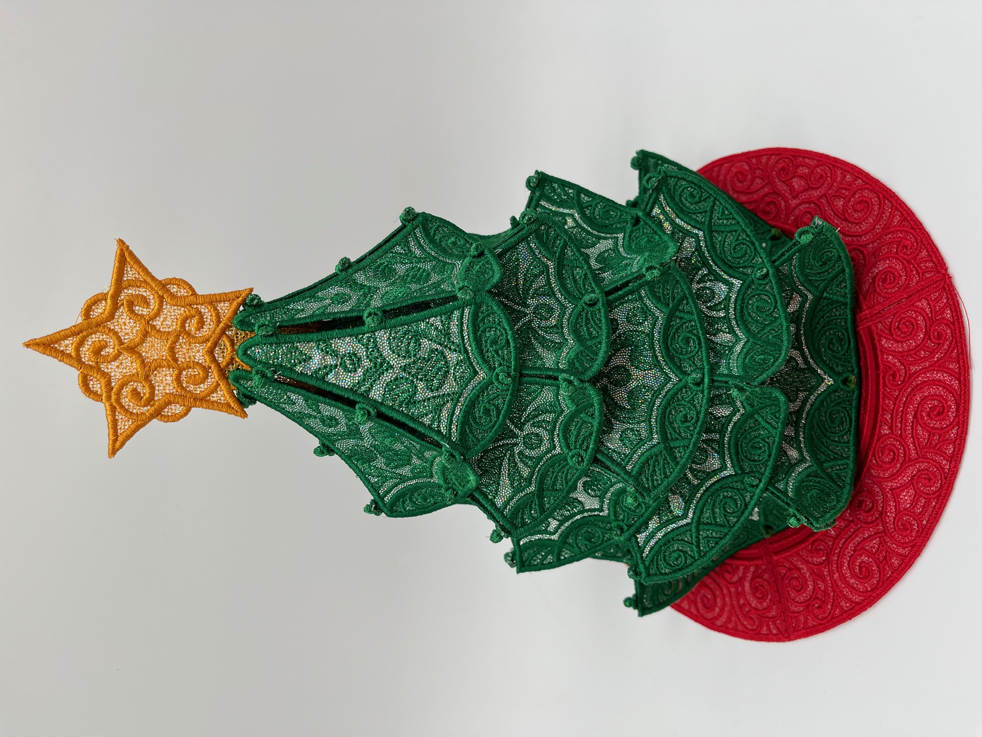 Geborduurde kerstboom