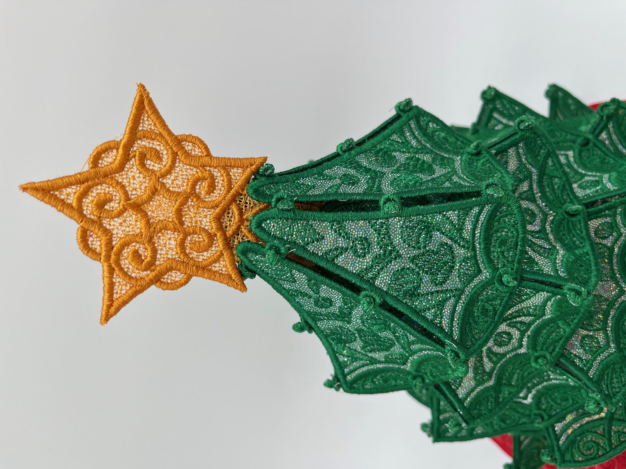 Geborduurde kerstboom