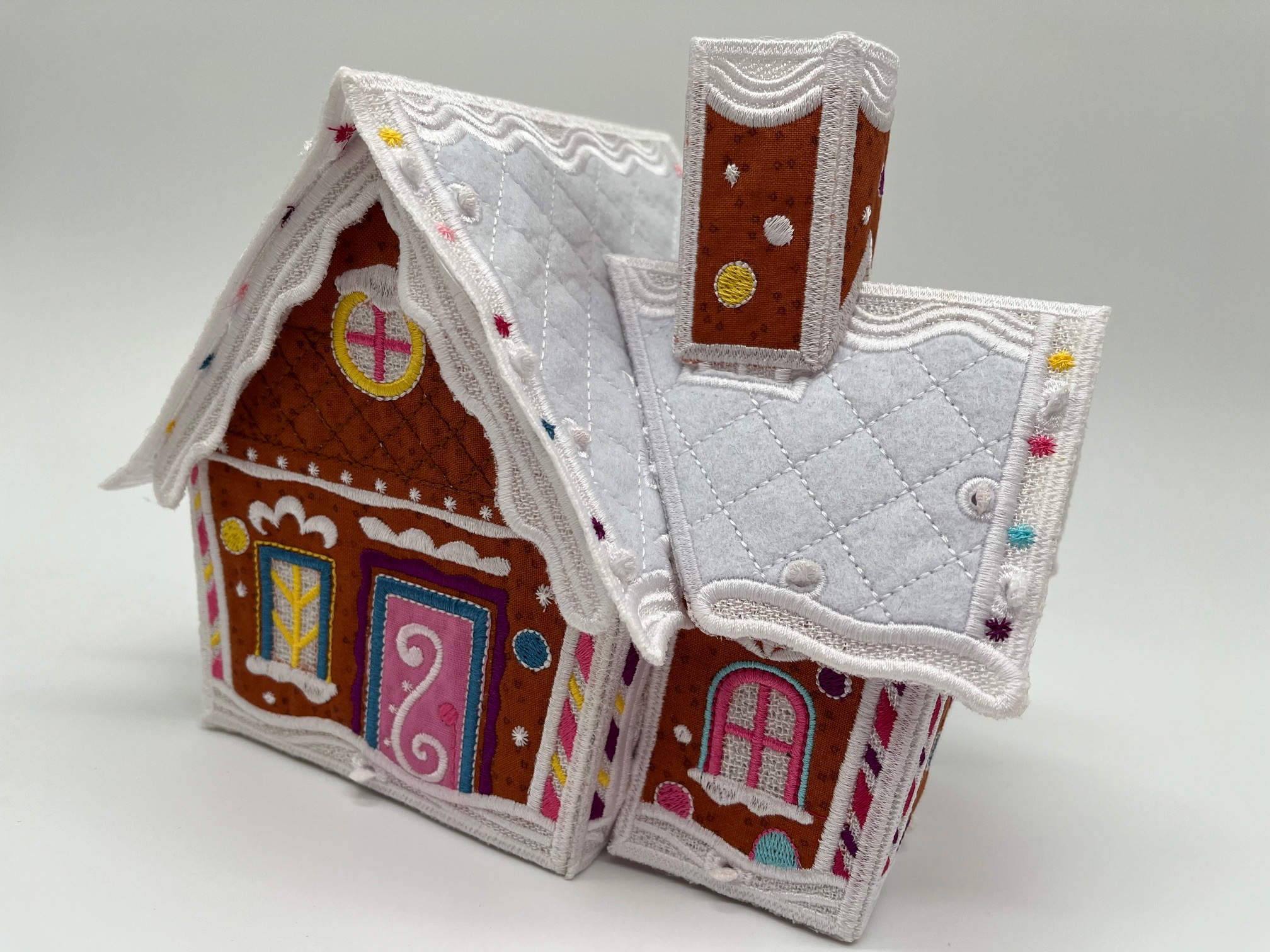 Geborduurd kerst huisje