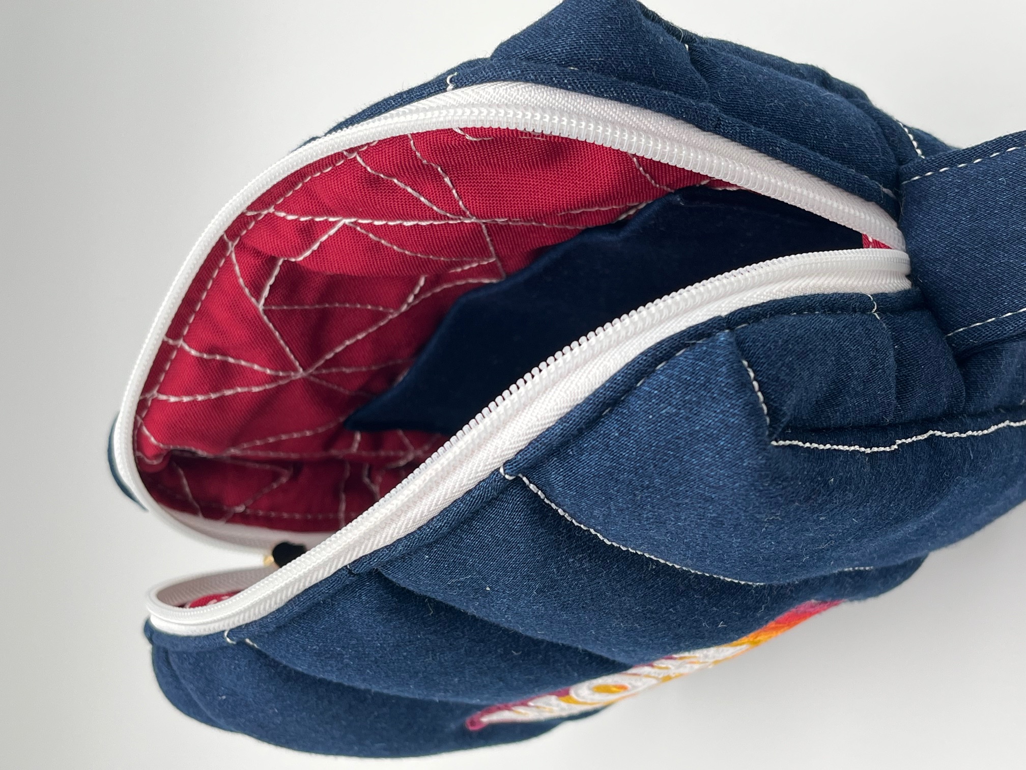 Crossbody schoudertas van denim met applicatie