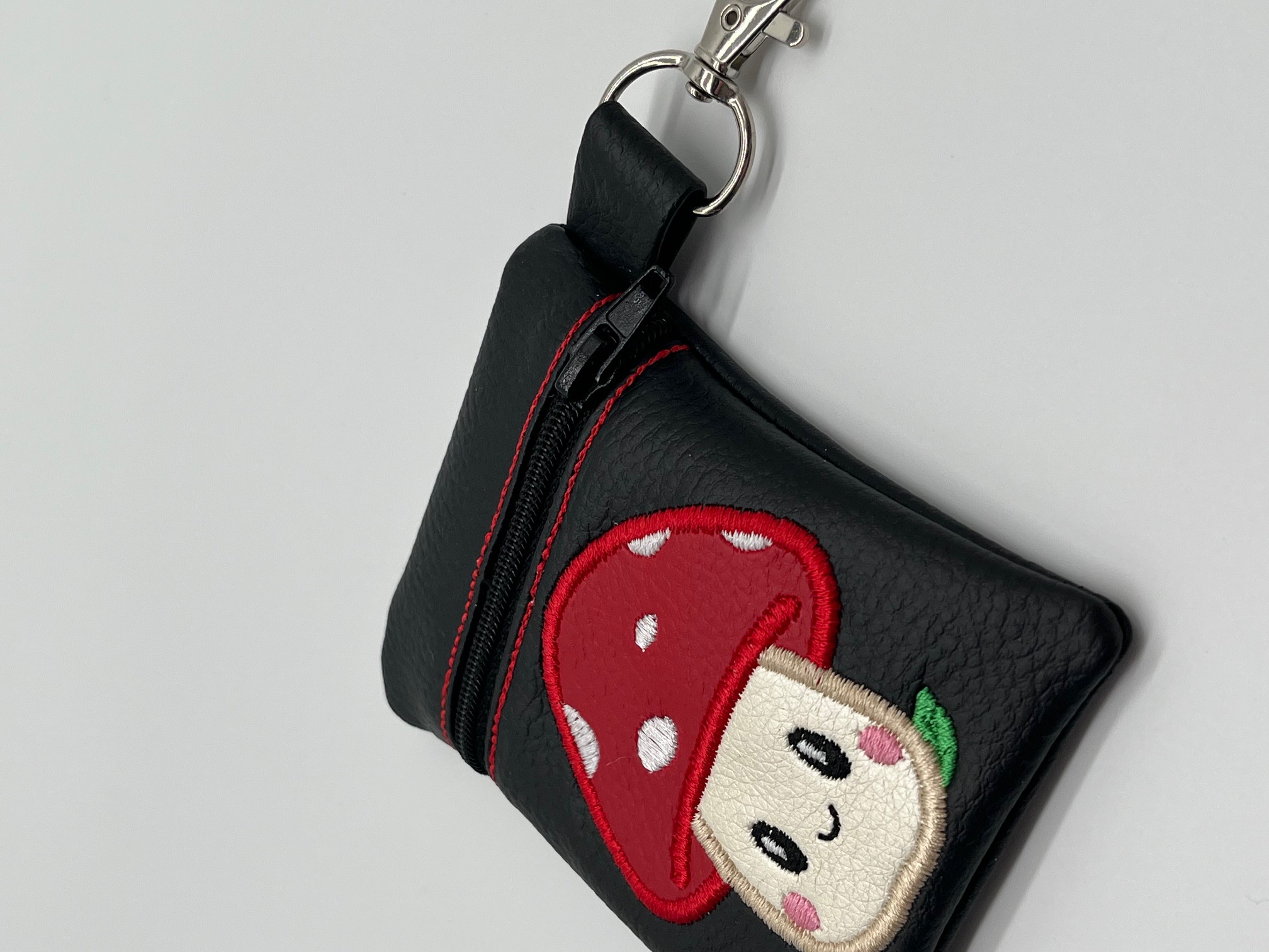 Etuitje met paddenstoel