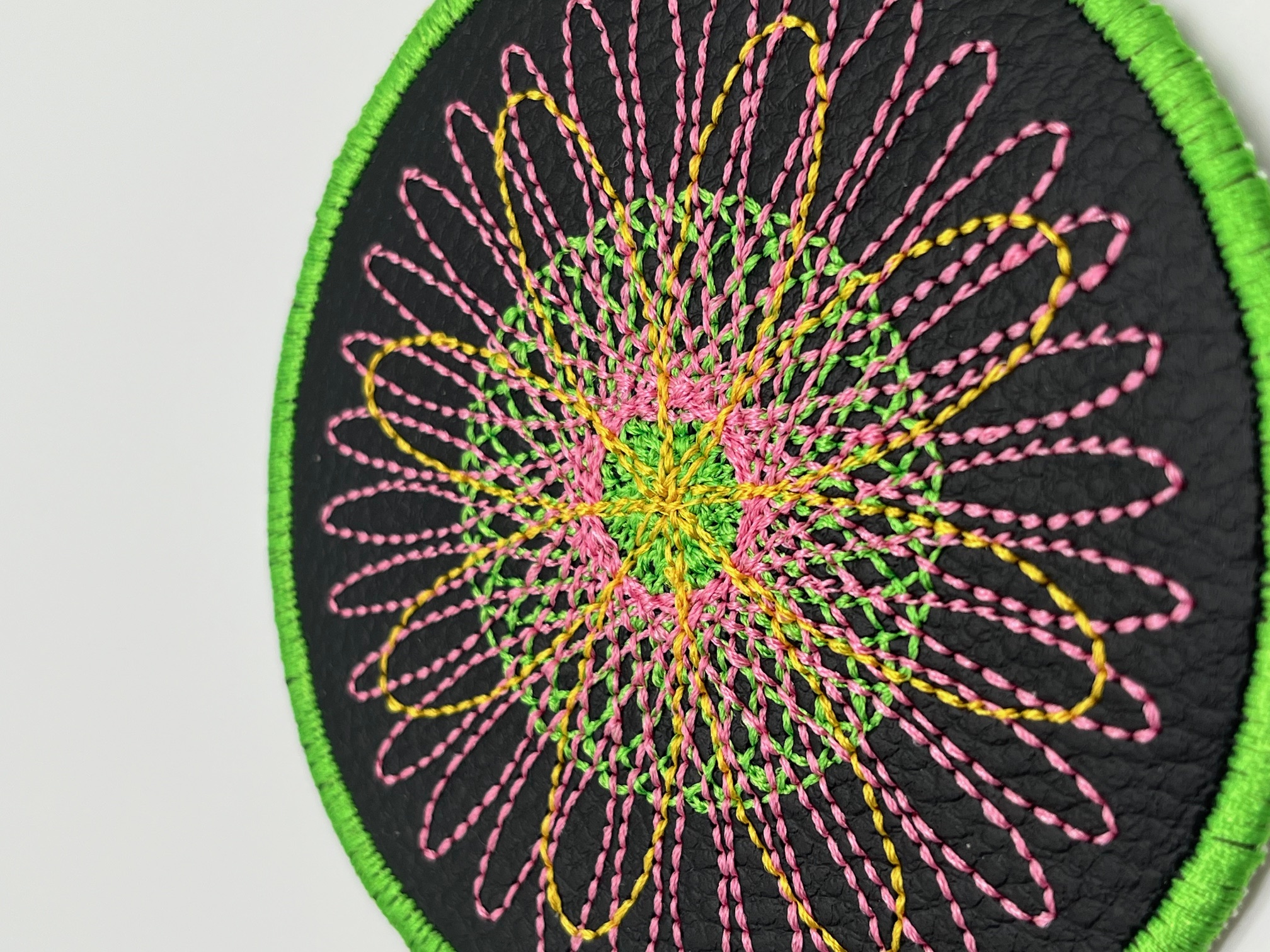 Geborduurde Onderzetter Spirograaf rand Groen