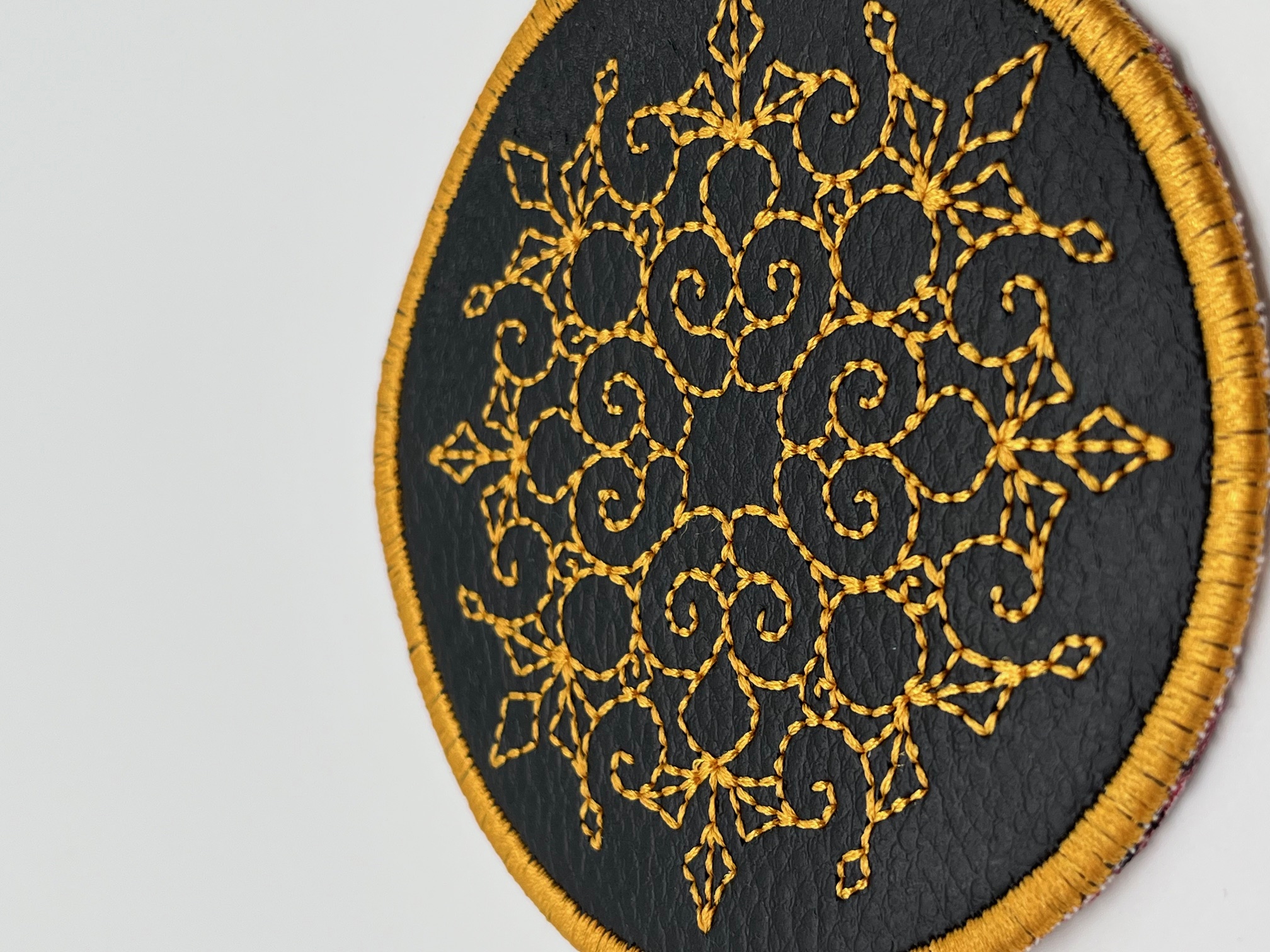 Geborduurde Onderzetter Goud, set van 4