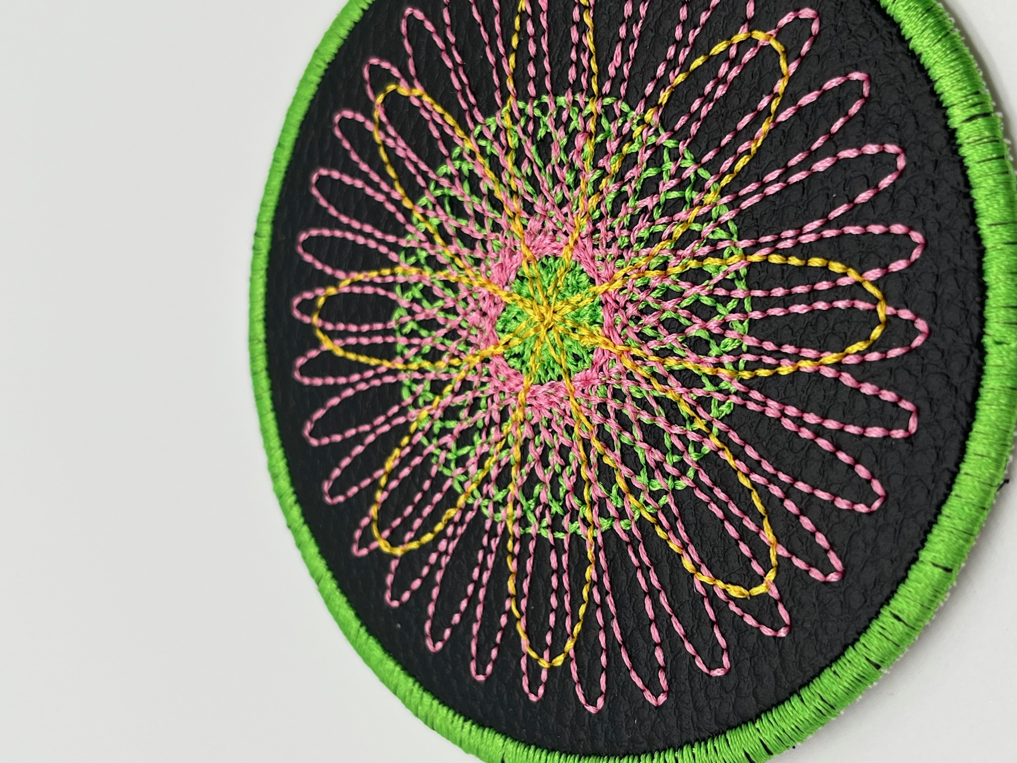 Geborduurde Onderzetter Spirograaf rand Groen, set van 4